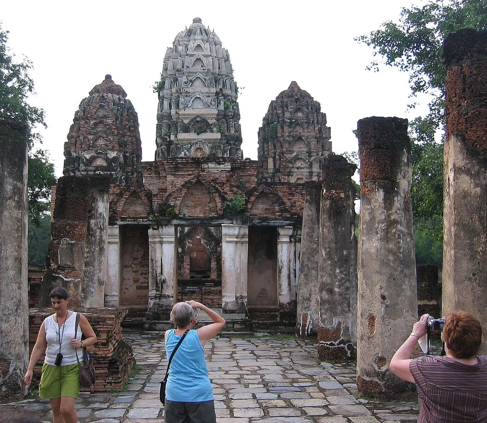 SUKHOTHAI - 2006 (57).jpg