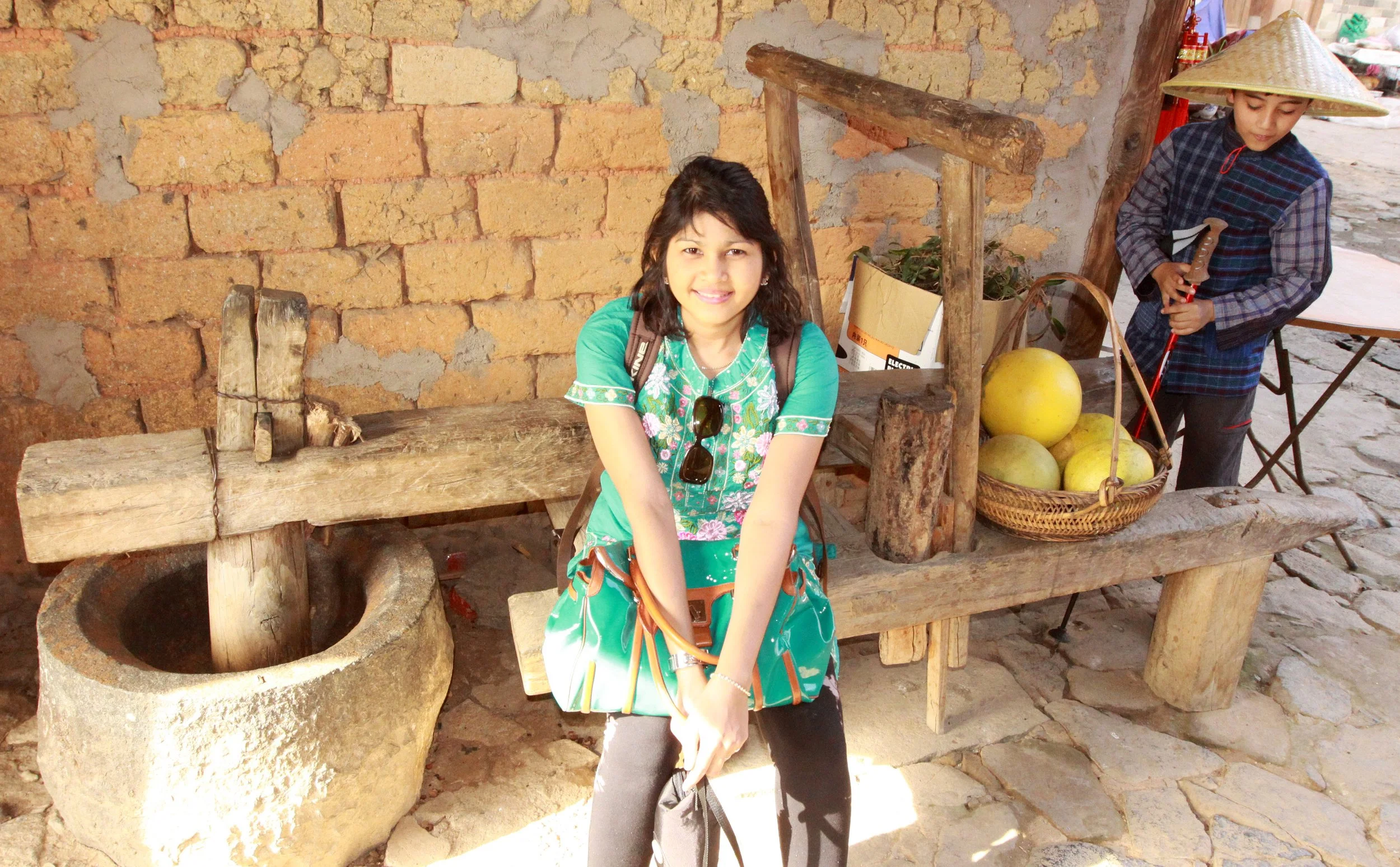 TIANLOUKENG HAKKA CLUSTER - FUJIAN CHINA (116).JPG