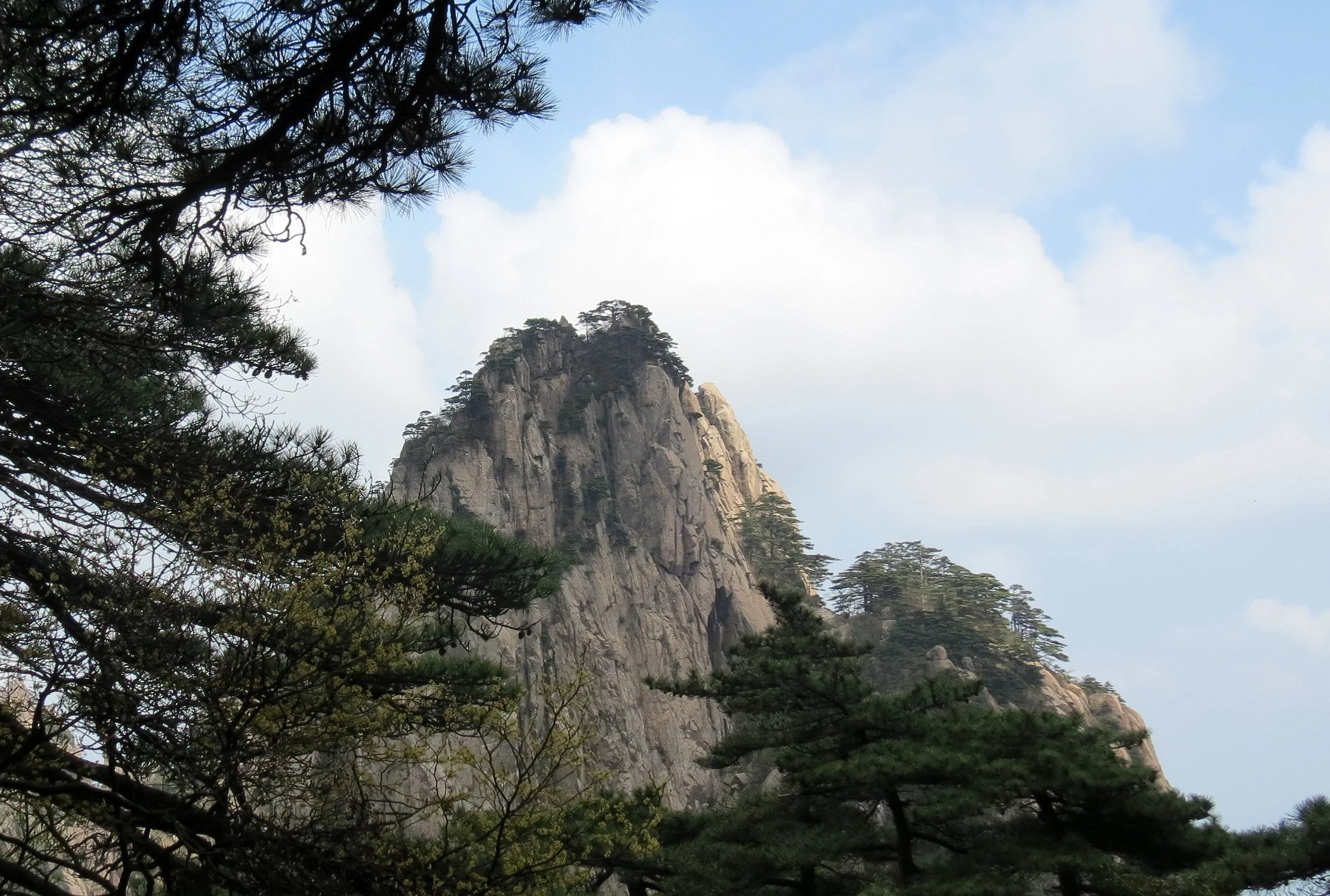 HUANGSHAN NATIONAL PARK - ANHUI PROVINCE CHINA (15).JPG