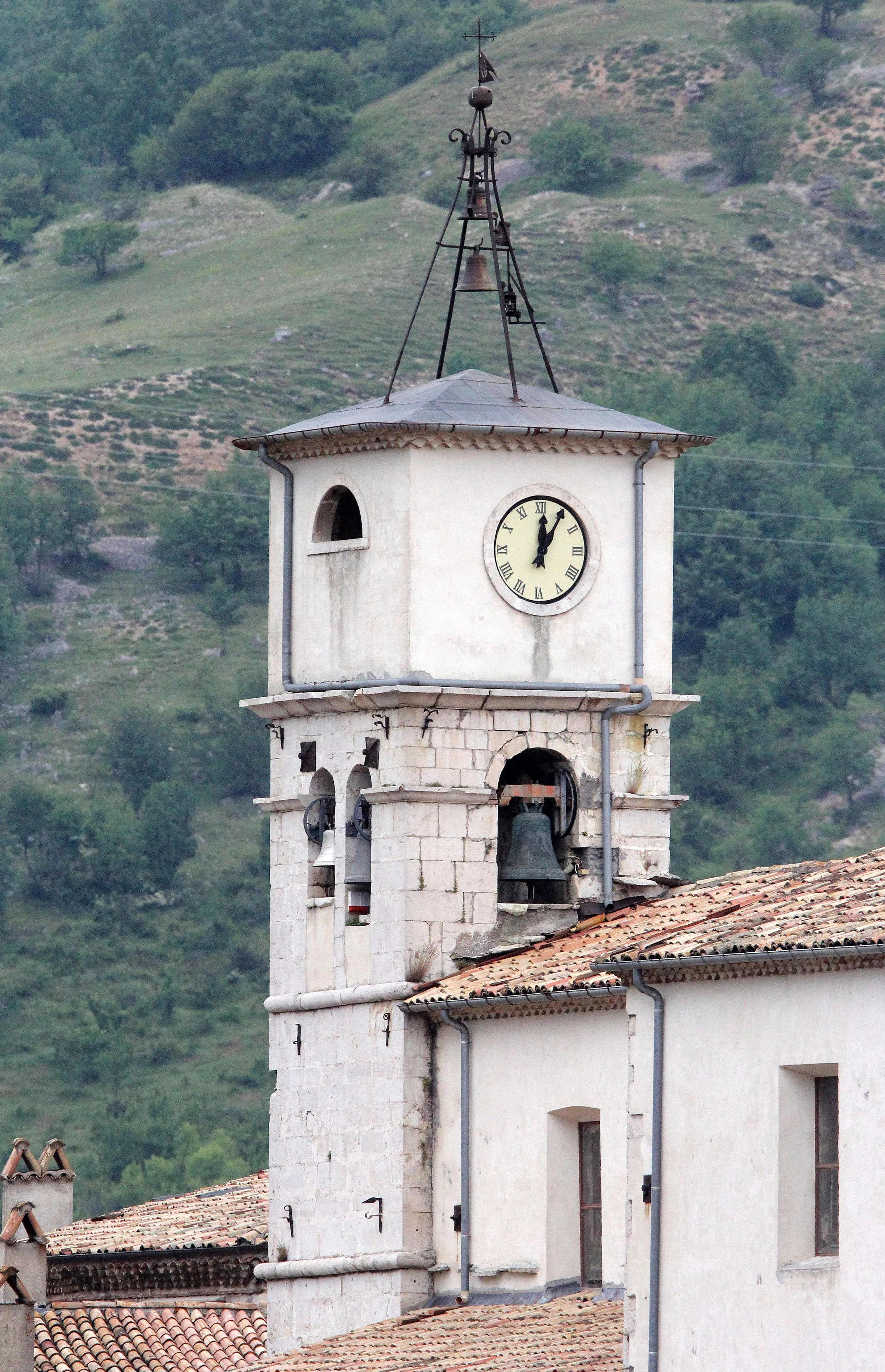 BARREA ITALY - ABRUZZO NATIONAL PARK ITALY (8).JPG