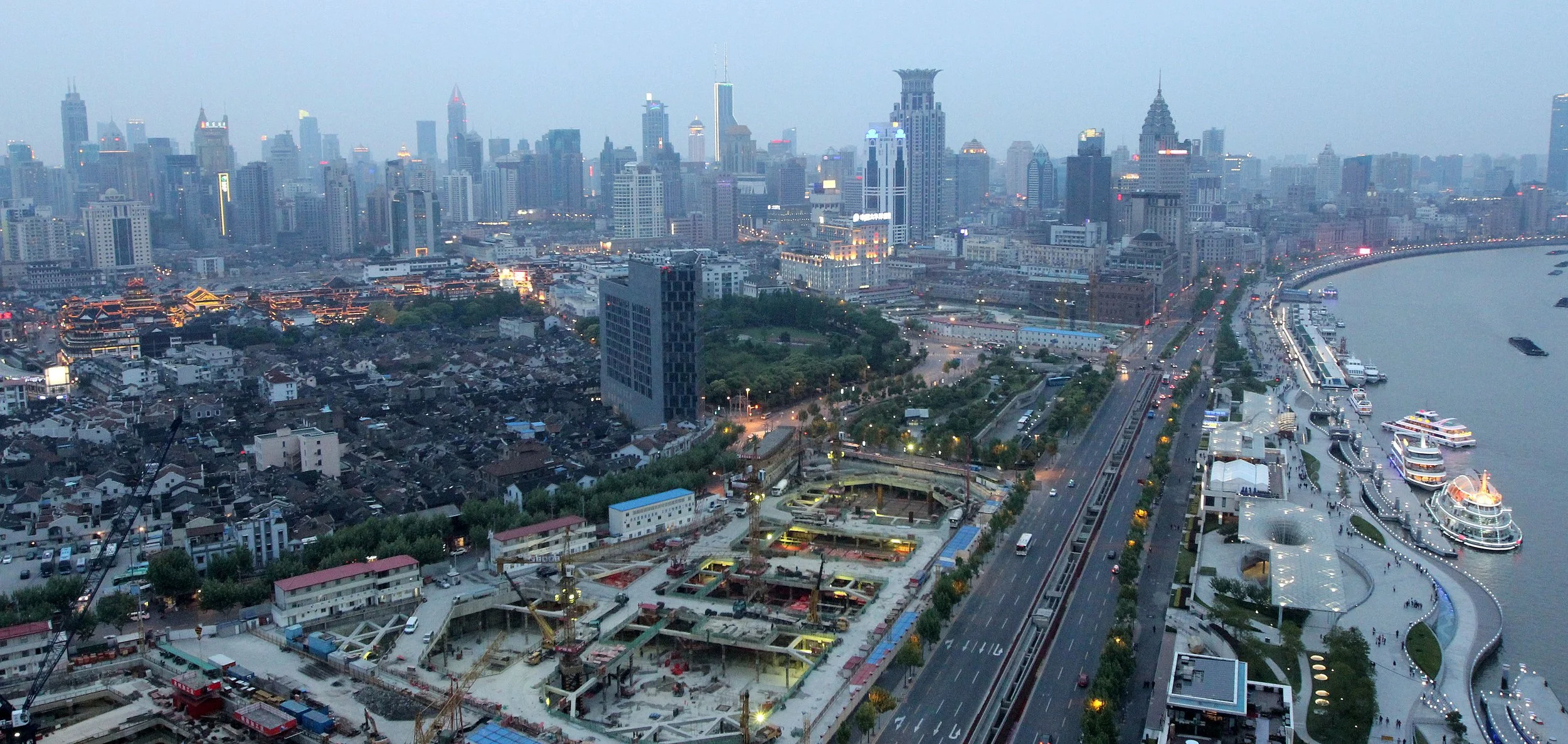 NIGHT OUT AT CHAR BAR SHANGHAI - MAY 4 2013 (27).JPG