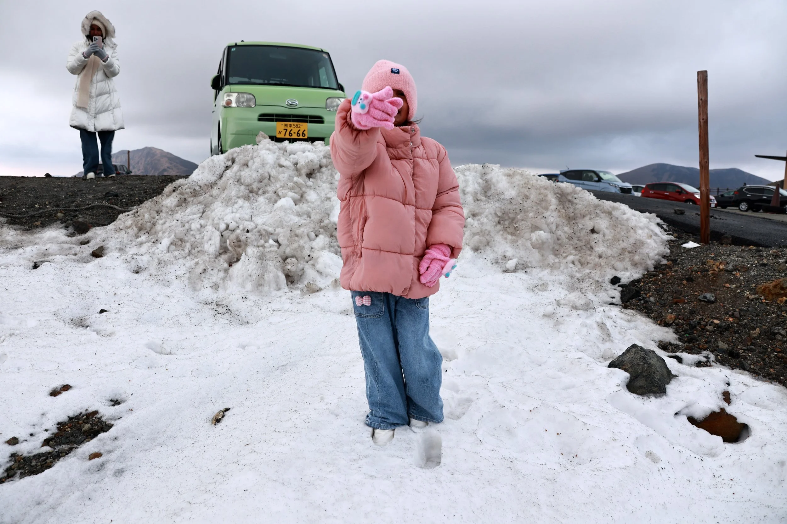 Aso Nakadake Crater, Aso-zan Kumamoto Japan (42).jpg