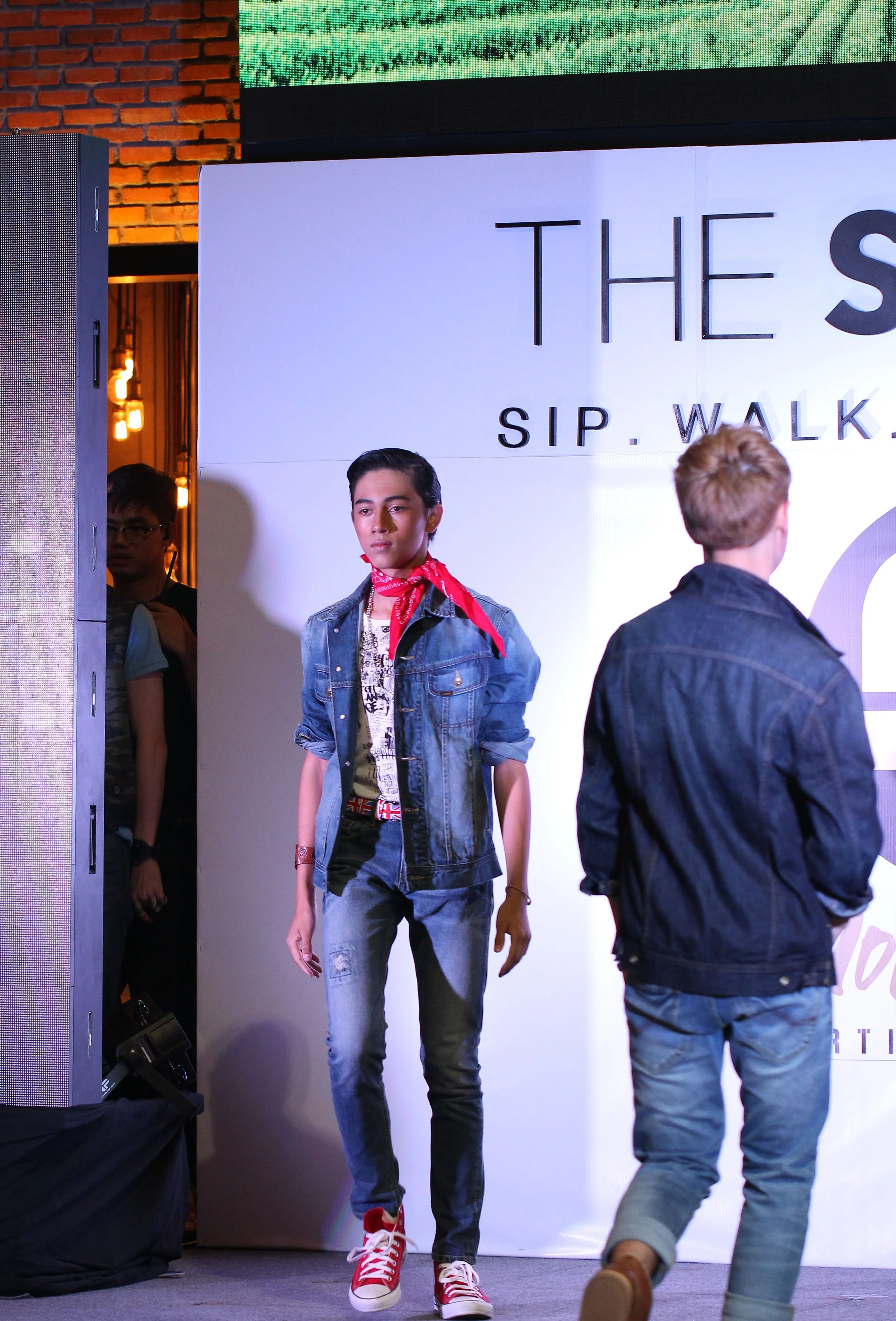 2016 Monkey Town Modeling Cokie in Bangkok (61).JPG