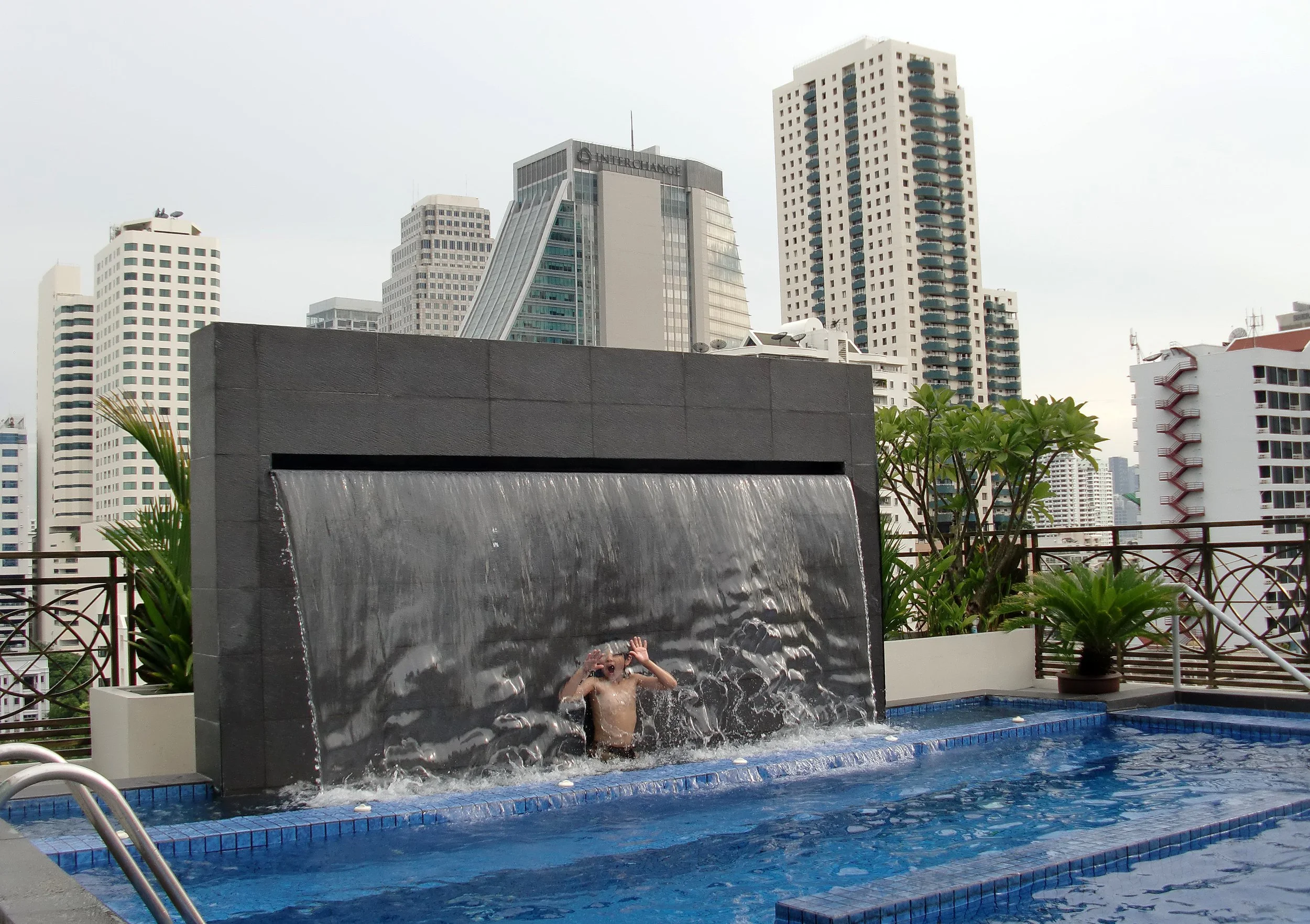 2010 Summer in Bangkok at the Admiral Premier