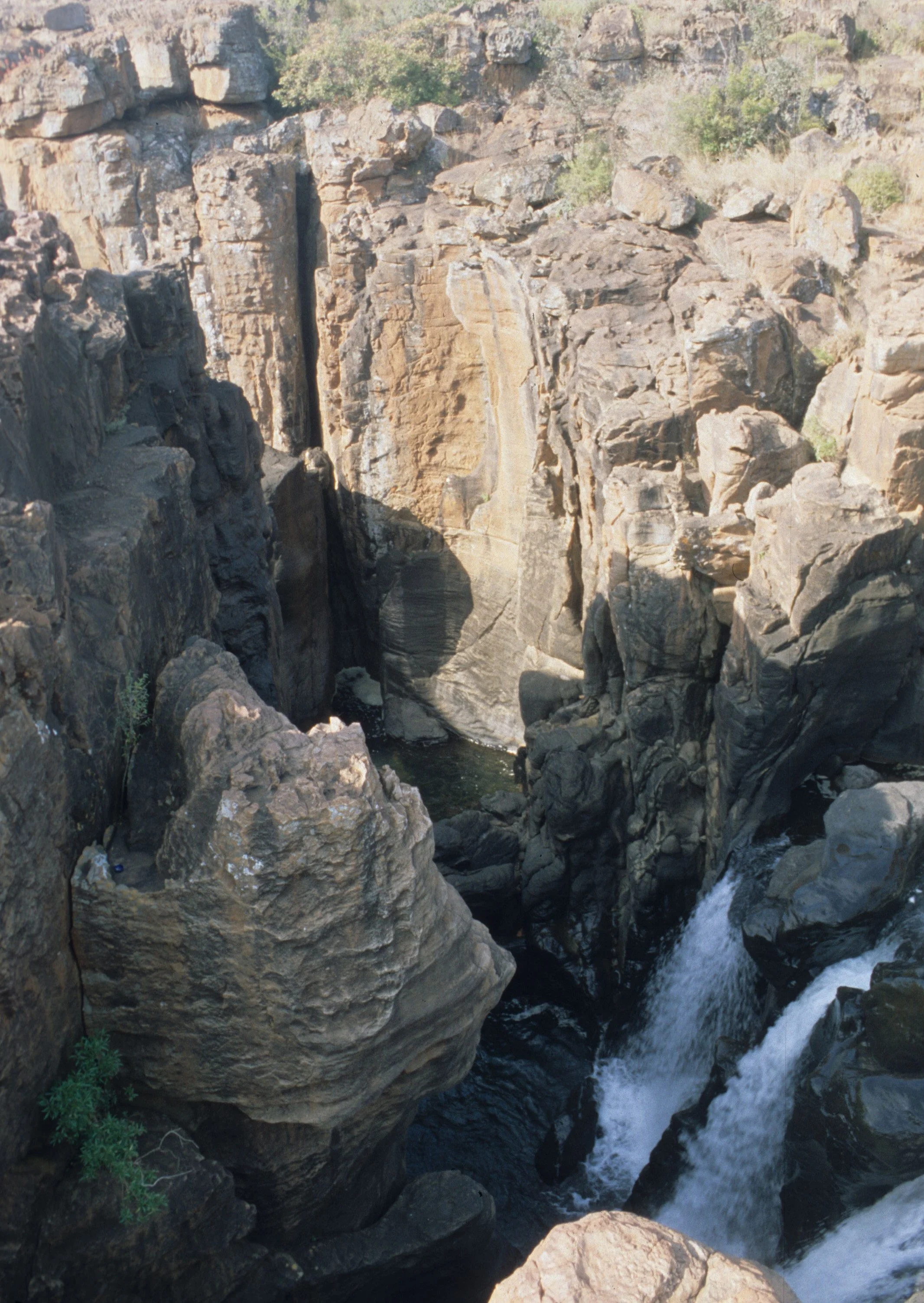 KRUGER - MPUMALANGA POTHOLES H.jpg
