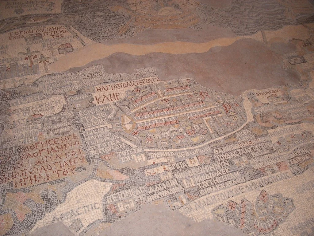 MADABA-ST GEORGES CHURCH OF HOLY SEPULCHRE (2).JPG