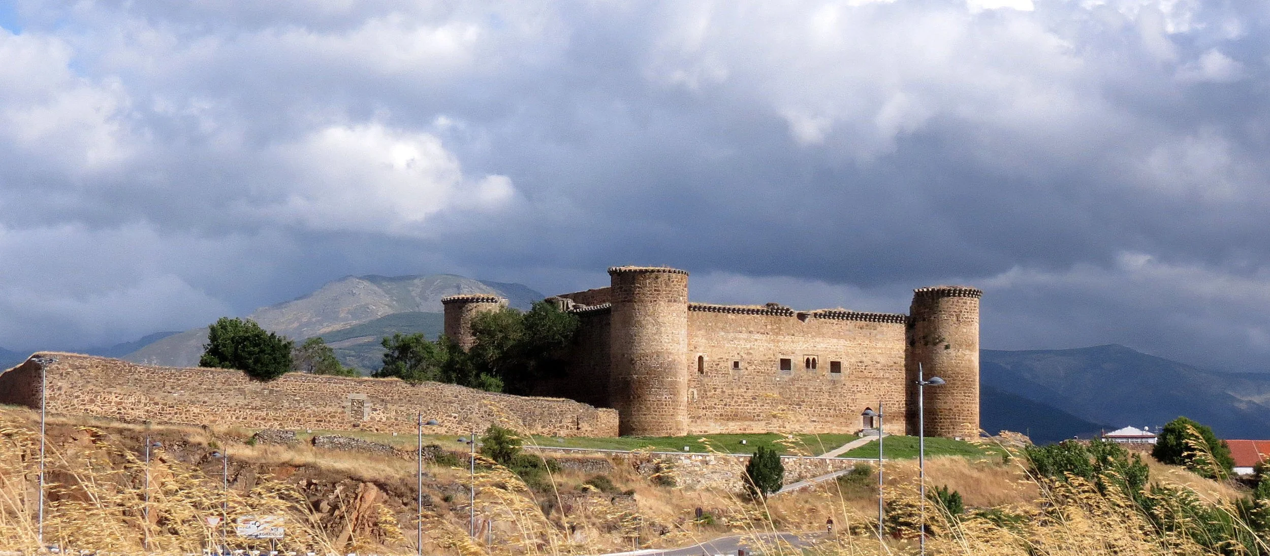Castle near Gredos