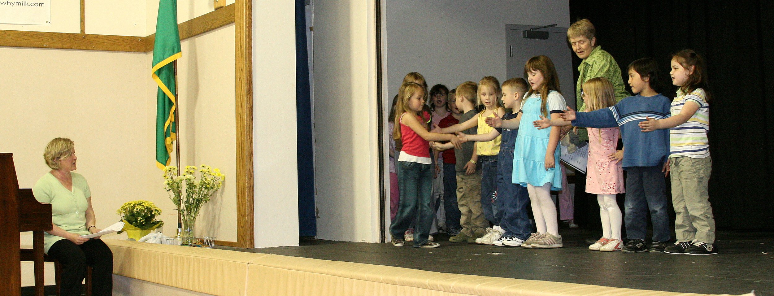 2008-6-12 COKIES KINDERGARTEN GRADUATION (3).JPG
