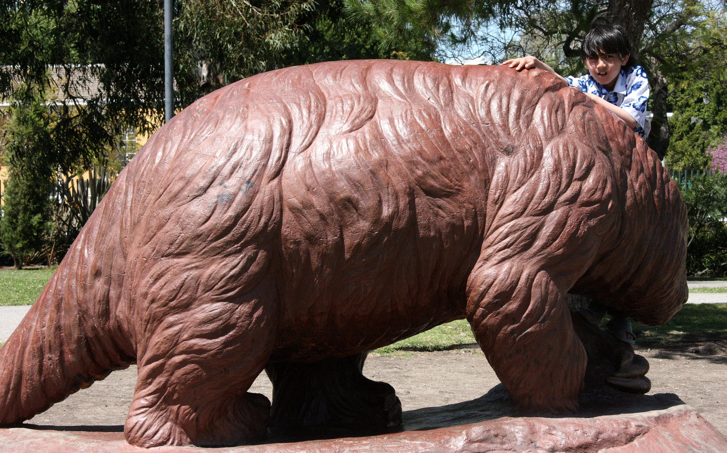 2010-4-5 LA BREA TAR PITS LOS ANGELES (17).JPG
