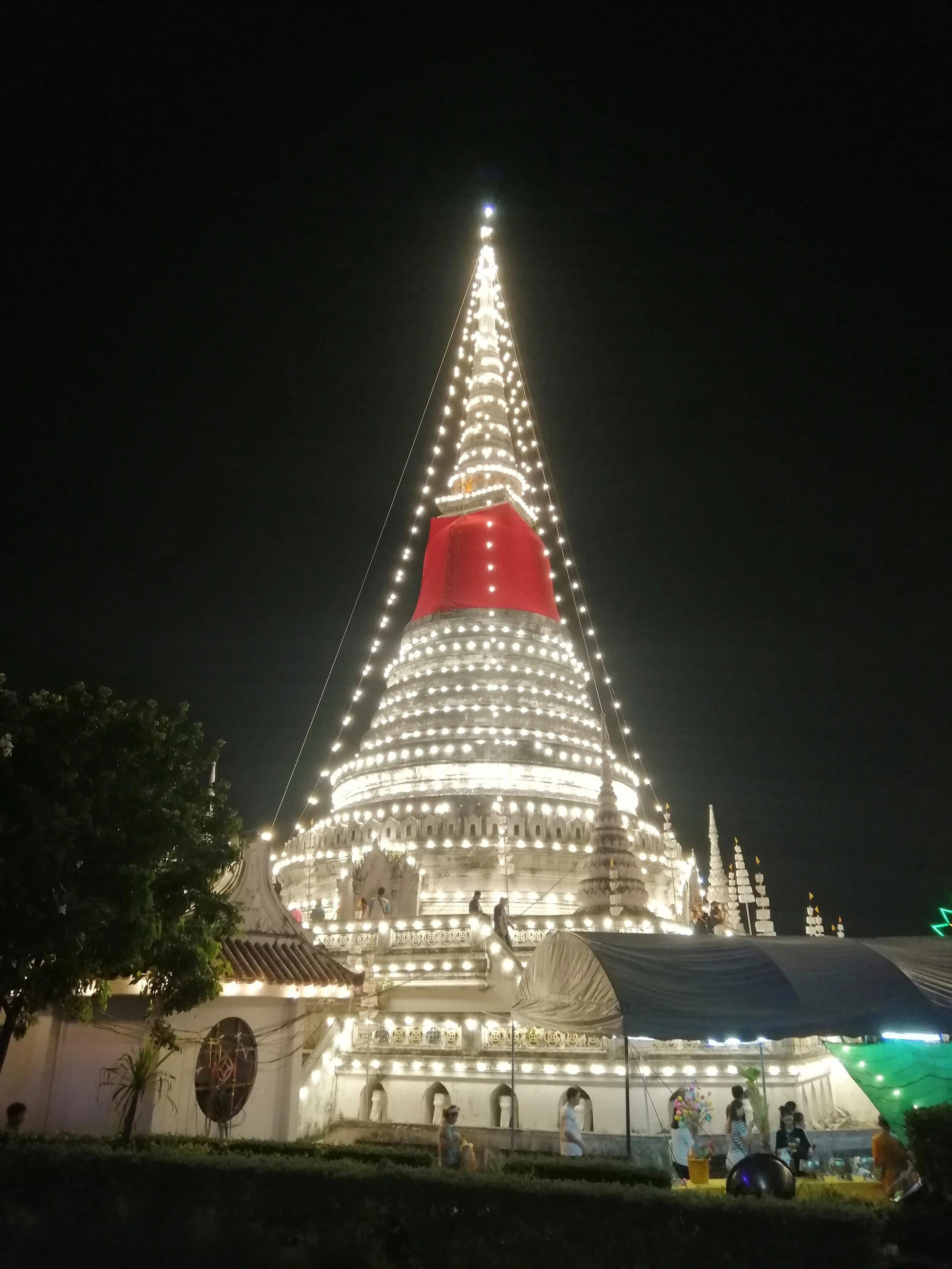2019 Samut Prakan - Phra Samut Chedi(103).jpg