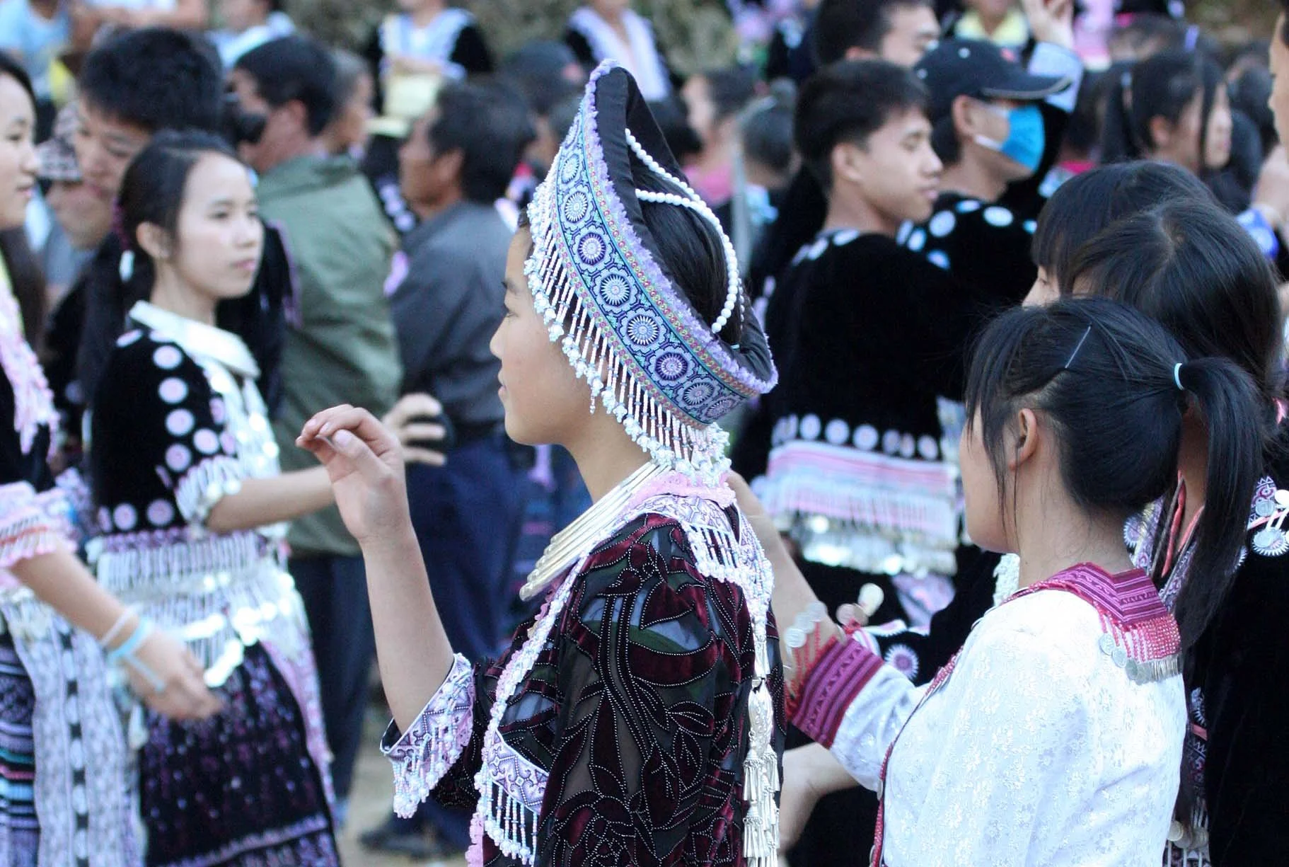HILLTRIBE - HMONG - NEW YEARS EVE DAY CELEBRATIONS - CHRISTMAS IN THAILAND TRIP 2009 (78).JPG
