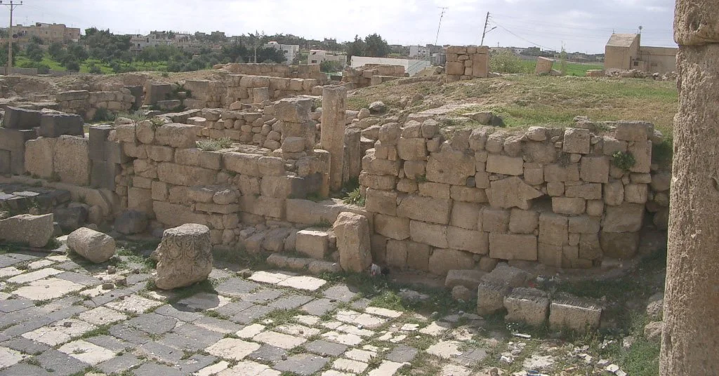 DHAT RAS RUINS (2).JPG