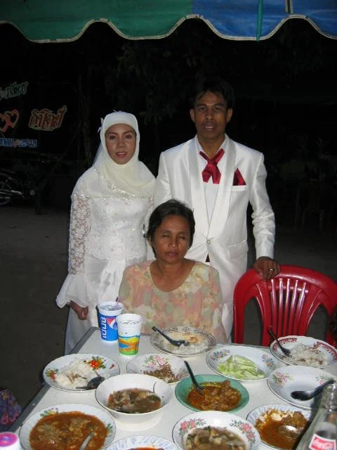 2005 Nakhonsithammarat with Family (18).jpg