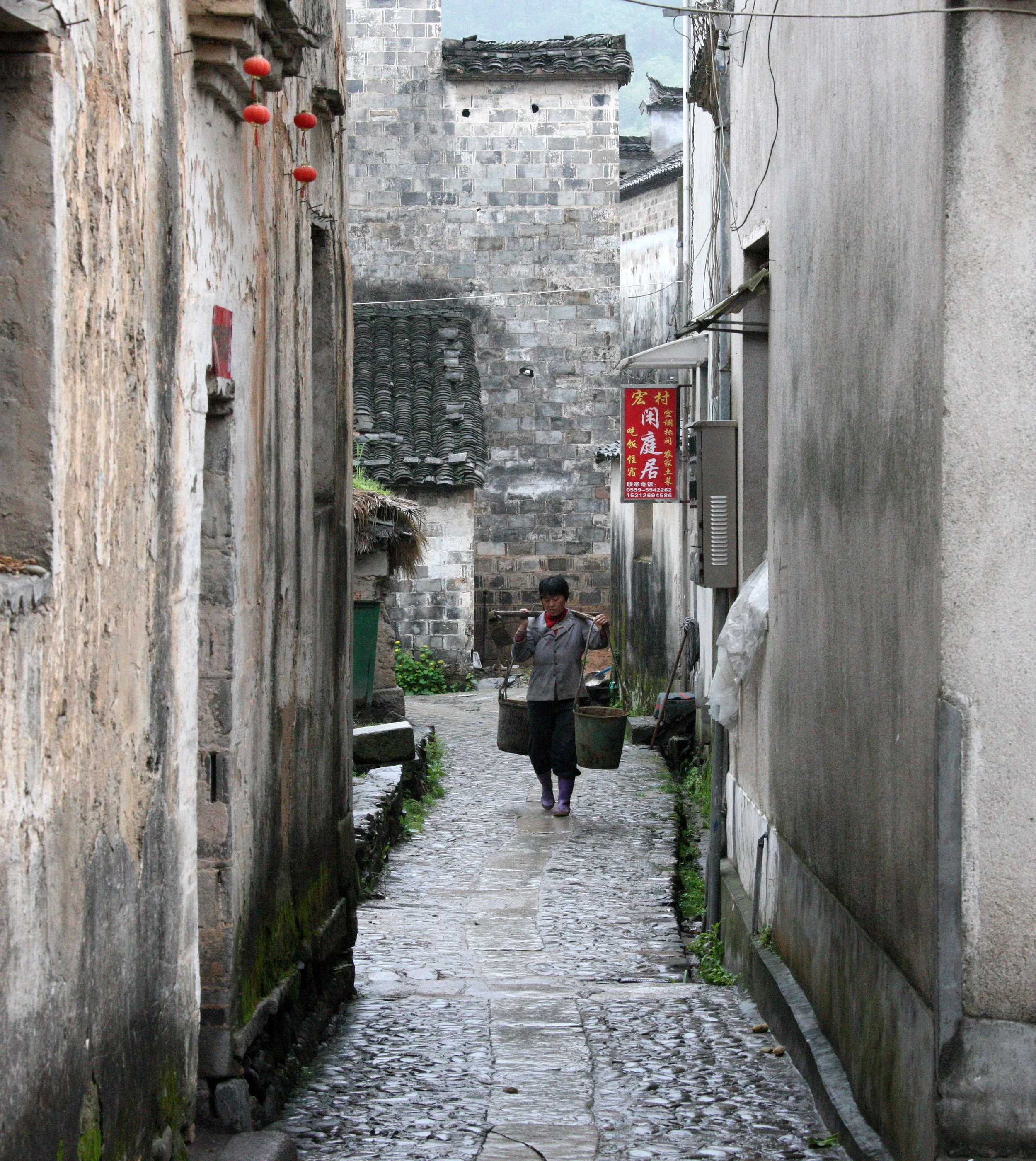 HONGCUN VILLAGE - ANHUI PROVINCE CHINA (82).JPG
