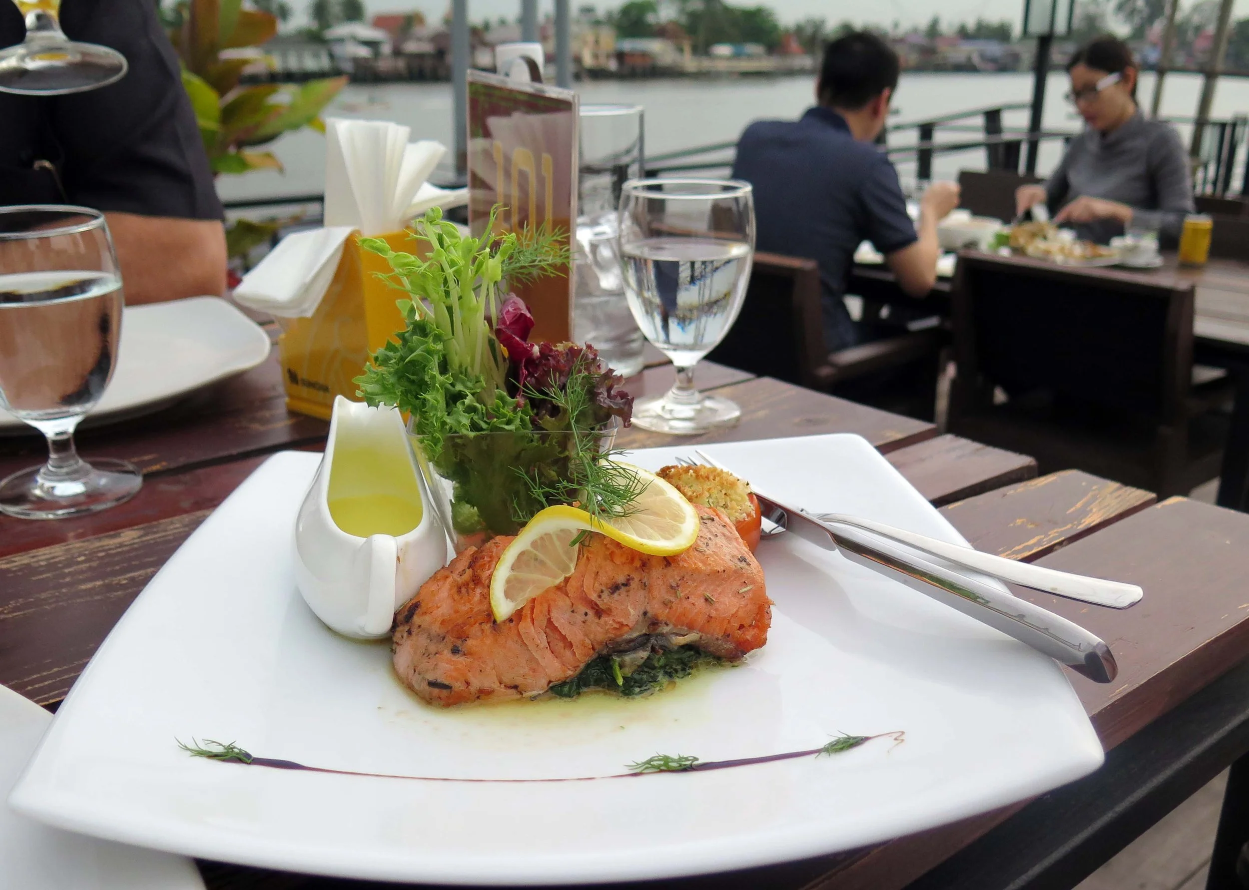 2013 Nonthaburi Setthasiri House and Nonthaburi Neighborhood (65).JPG