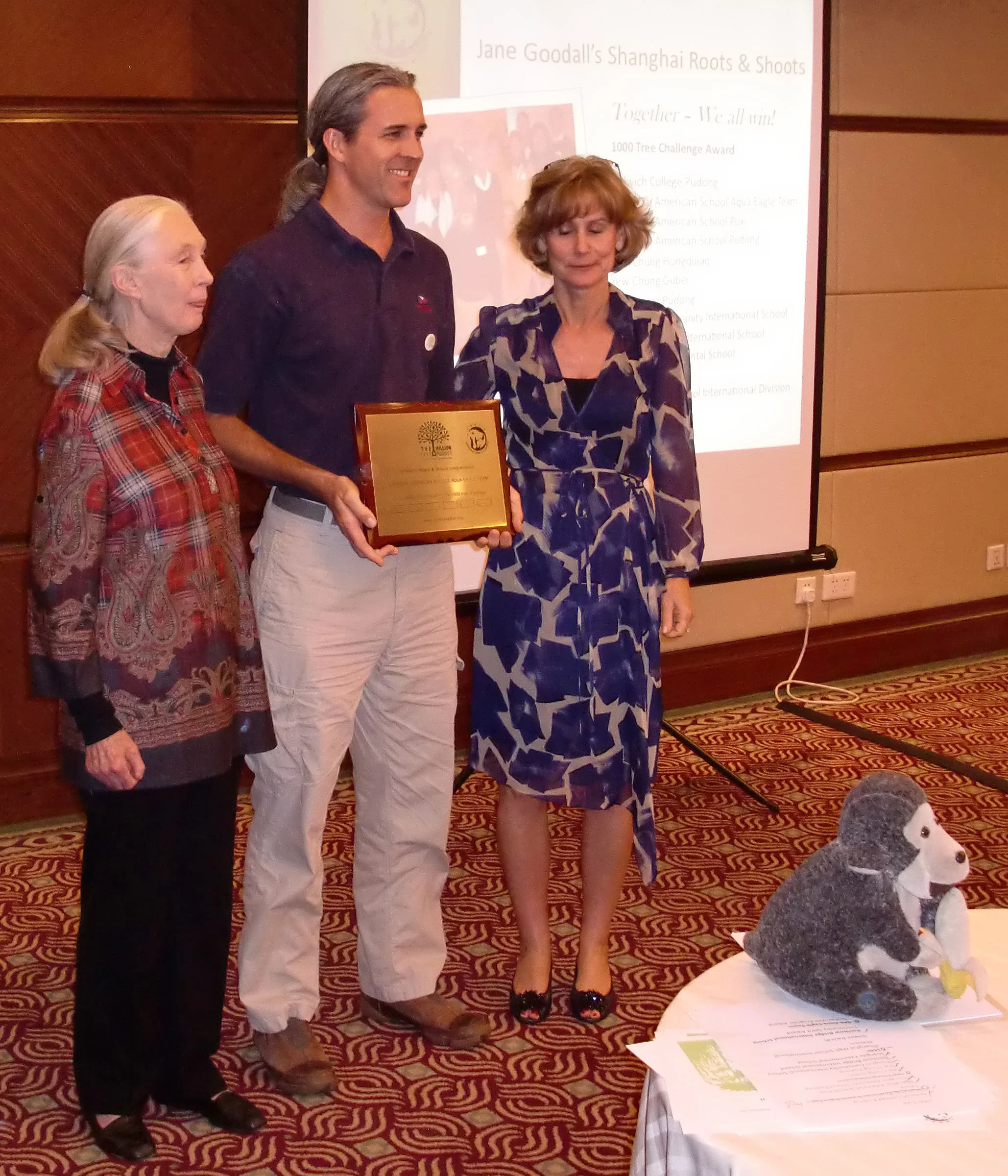 MORNING BRUNCH WITH DR JANE GOODALL - 9-25-2010 (3).JPG