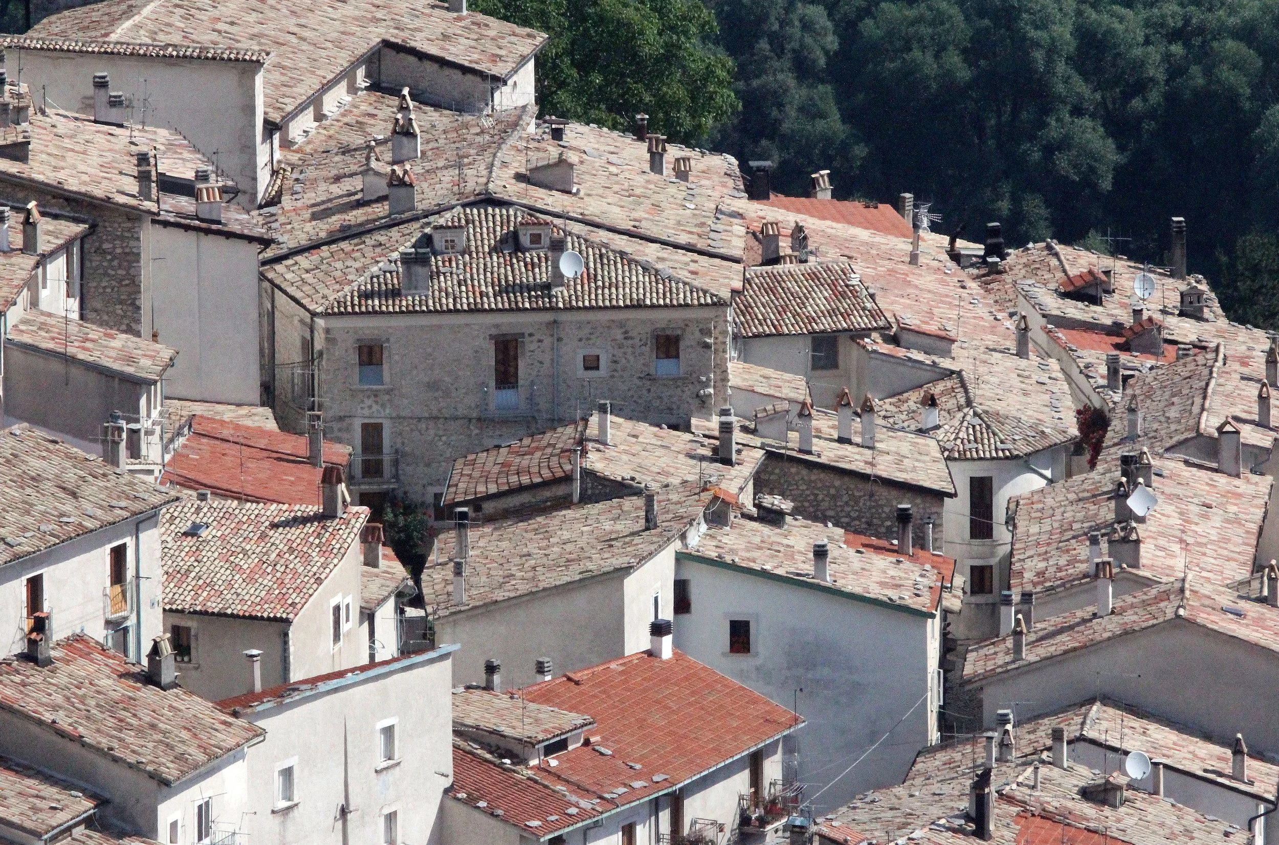 BARREA ITALY - ABRUZZO NATIONAL PARK ITALY (17).JPG