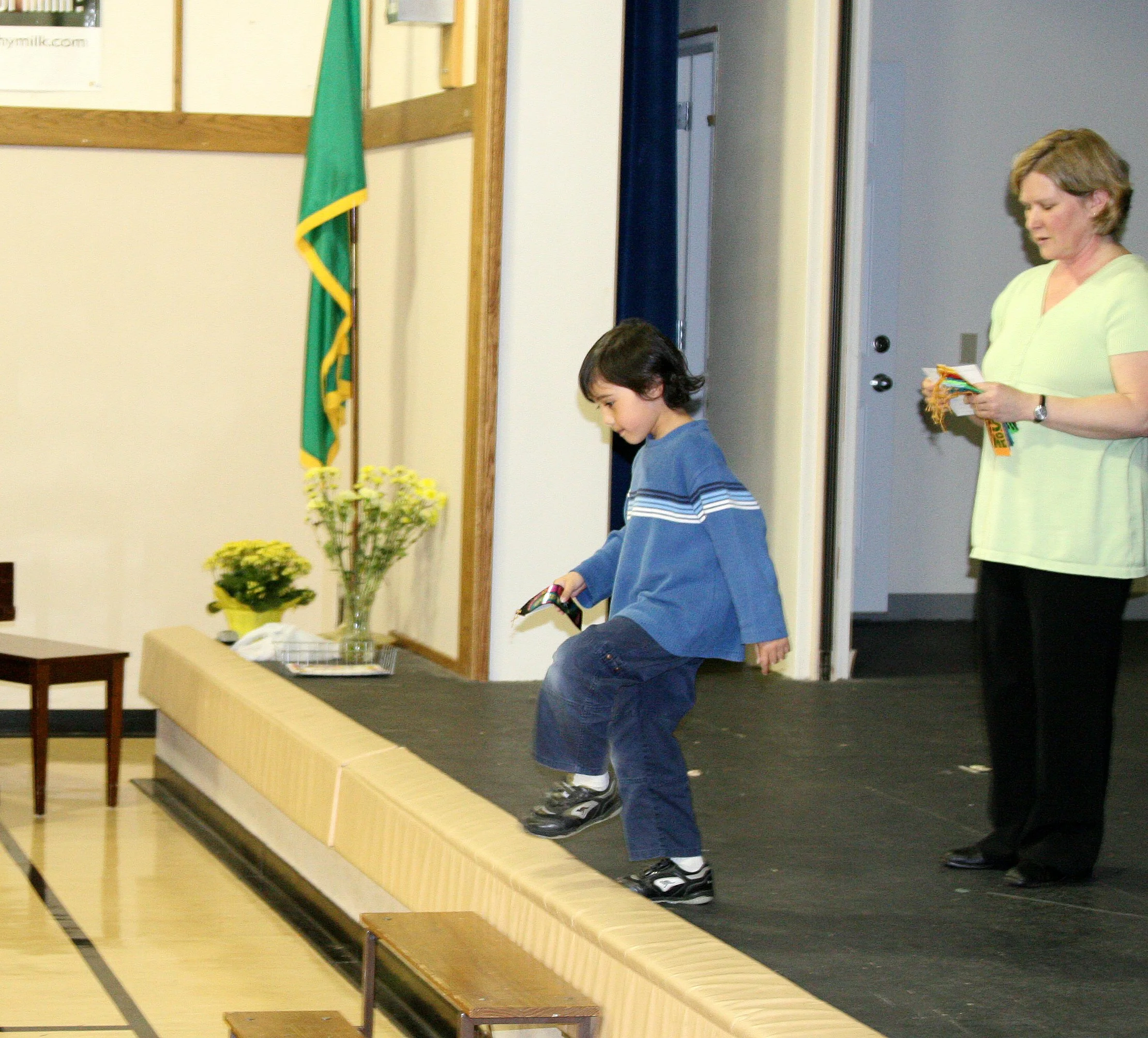 2008-6-12 COKIES KINDERGARTEN GRADUATION (18).JPG