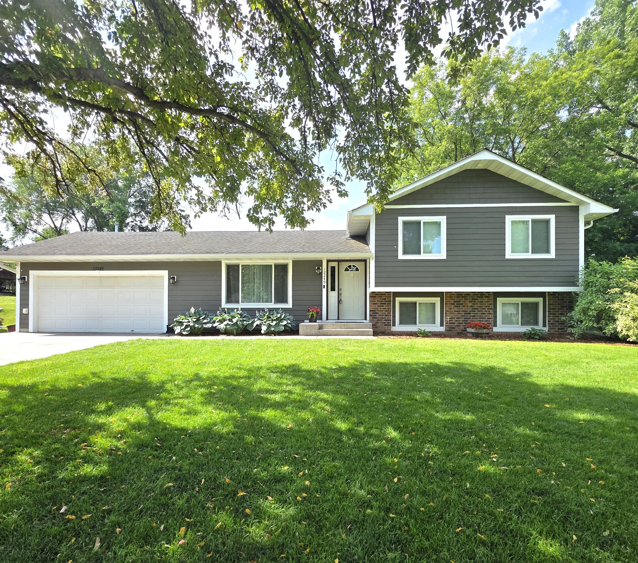 12249 24th Avenue South, Burnsville MN