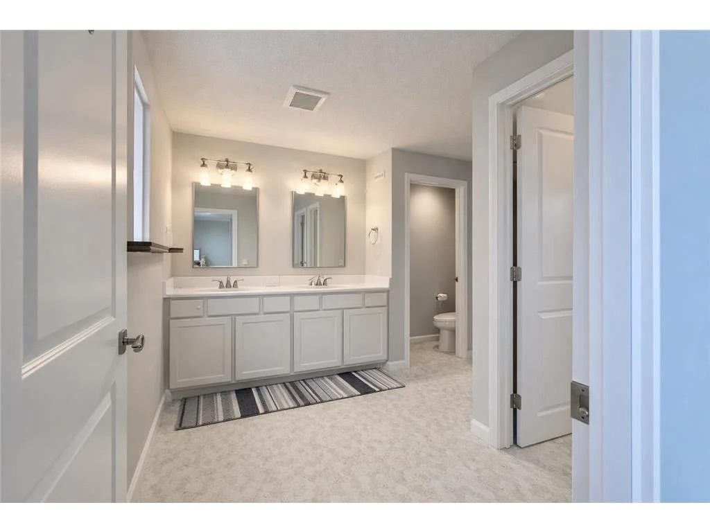 4832 Primary Bath.jfif