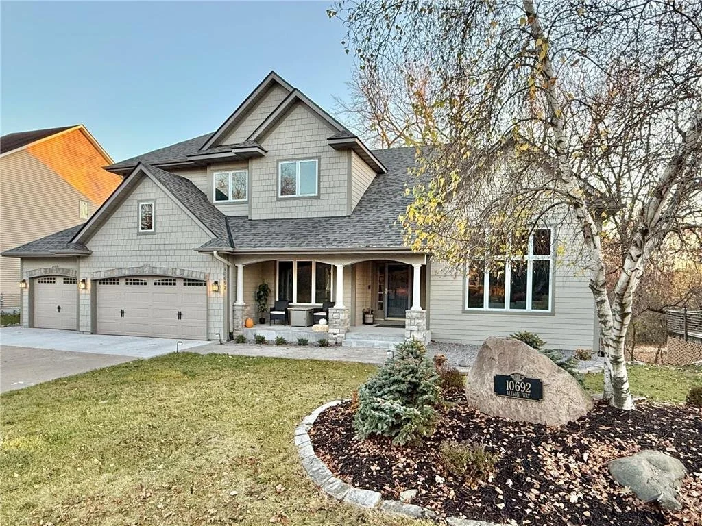 SOLD - 10692 Alison Way, Inver Grove Heights, MN 55077