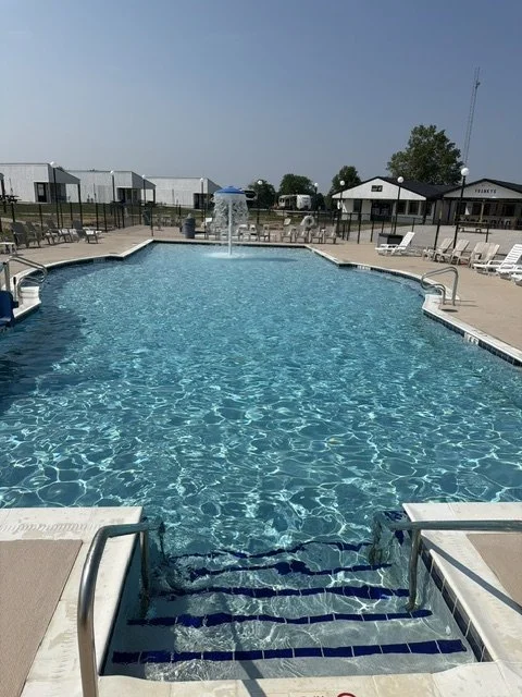 Pool.jpeg