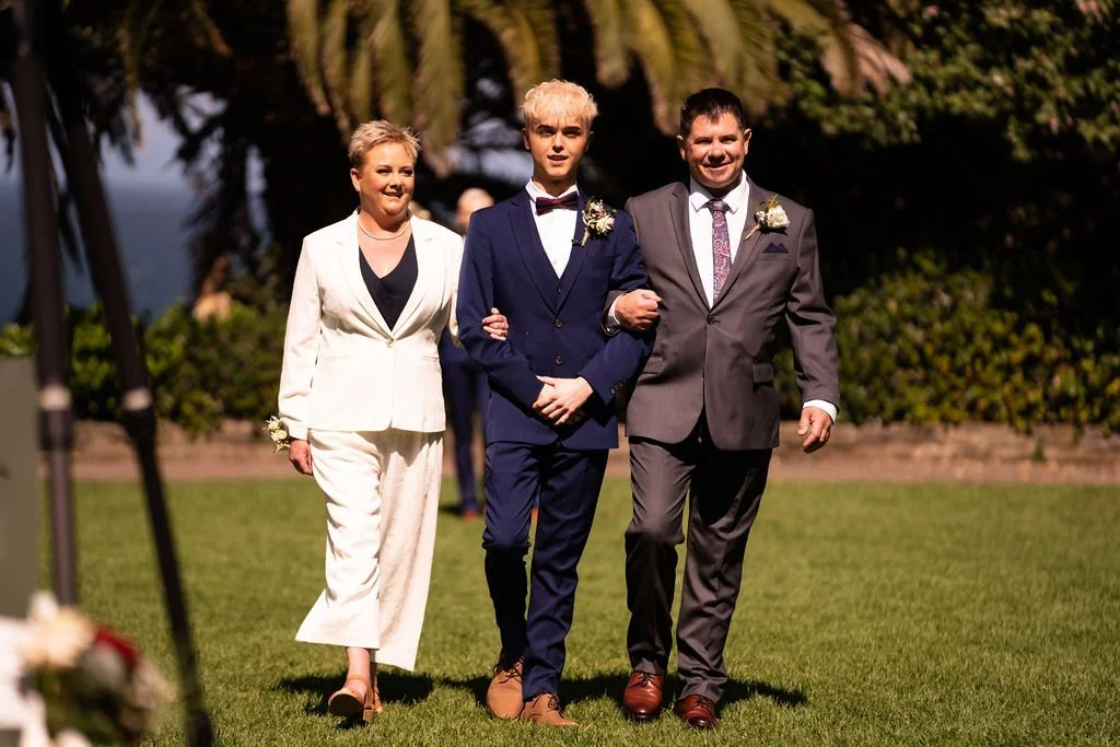 2021-11-18Michael+Isaac-218.jpg