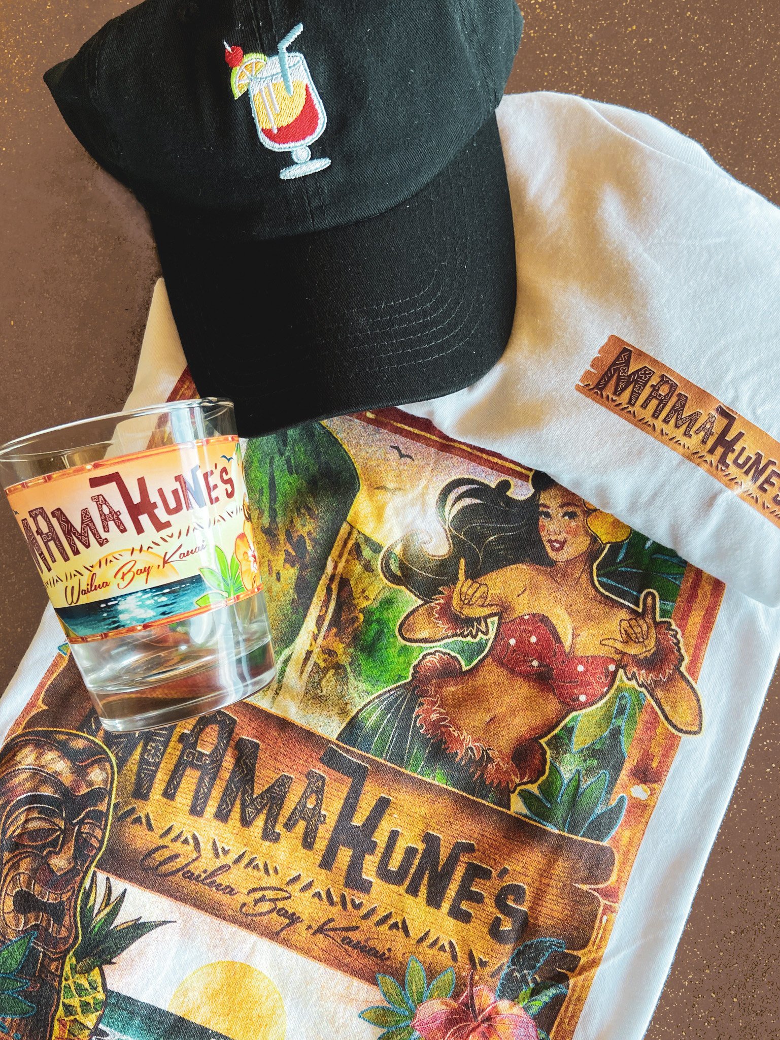Mamahune's Merch.jpg