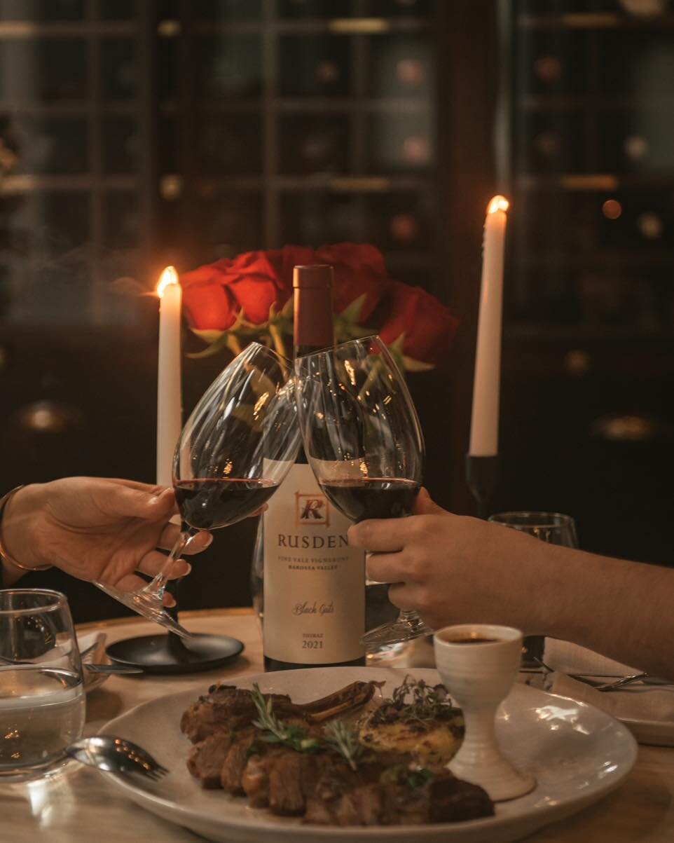 Celebrate your loved ones this Valentines Day with a candlelit dinner at Sax. Indulge in our specially curated menu, inspired by dishes our Chefs love to share with their loved ones&hellip; Bookings now open ❤️

#sydneycocktails #sydneydrinks #sydney
