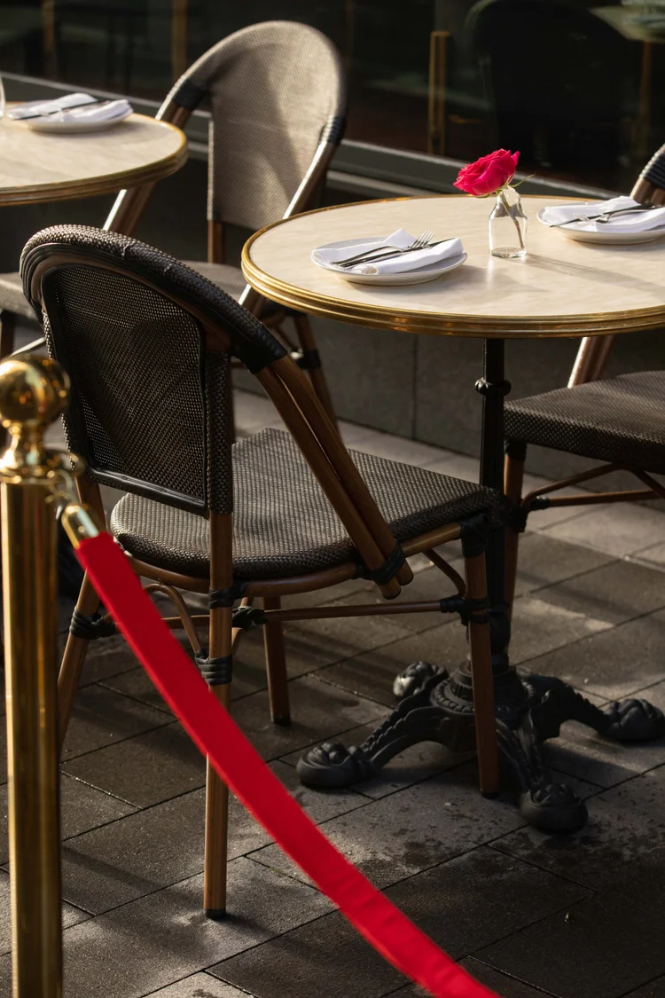 Sax Café and Lounge Bar A