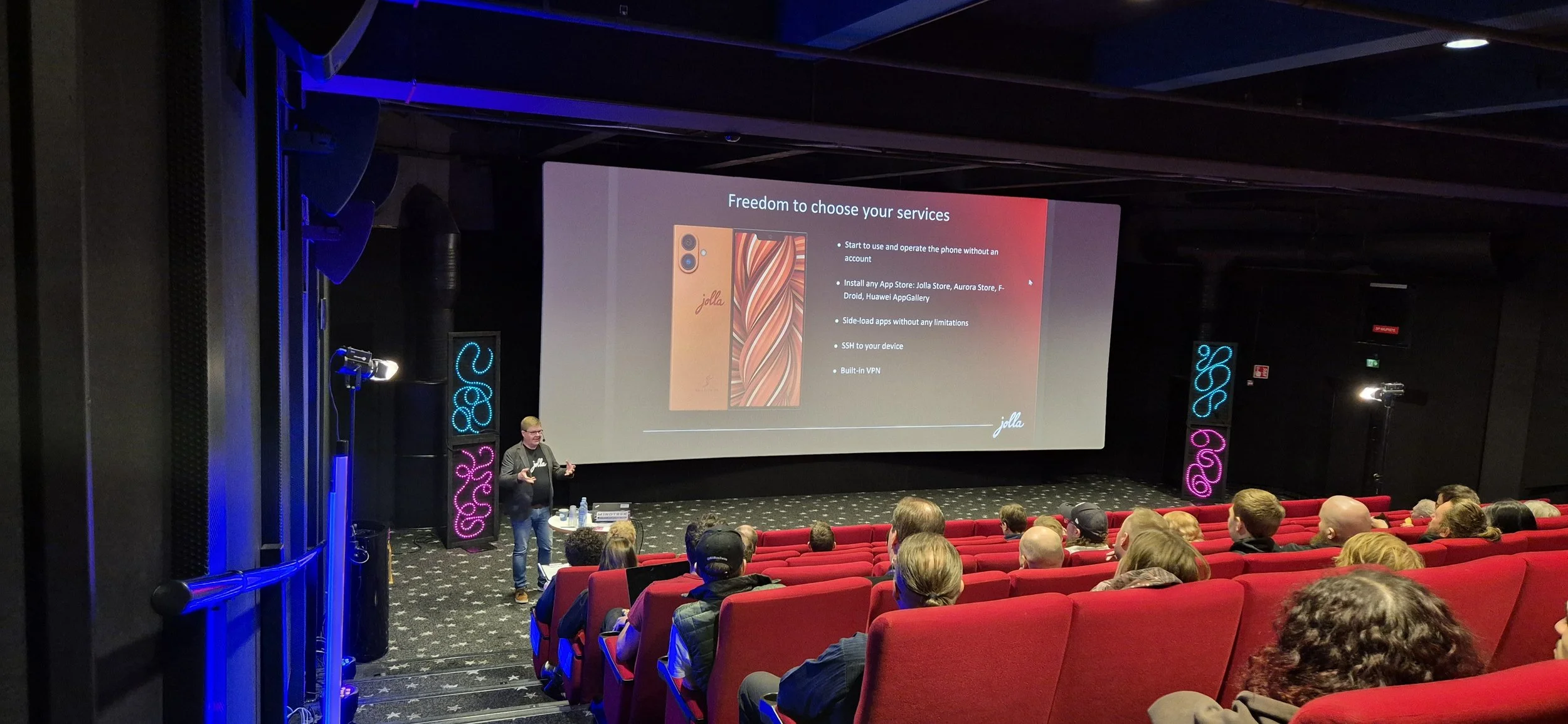 sami-pienimaki_jolla_mindtrek26_ahkio.jpg