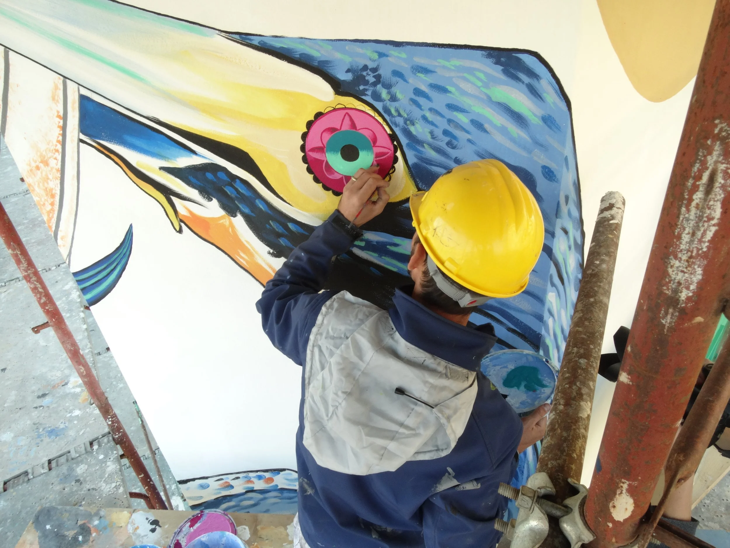 Hunting Pollution draws the mural that breathes clean air
