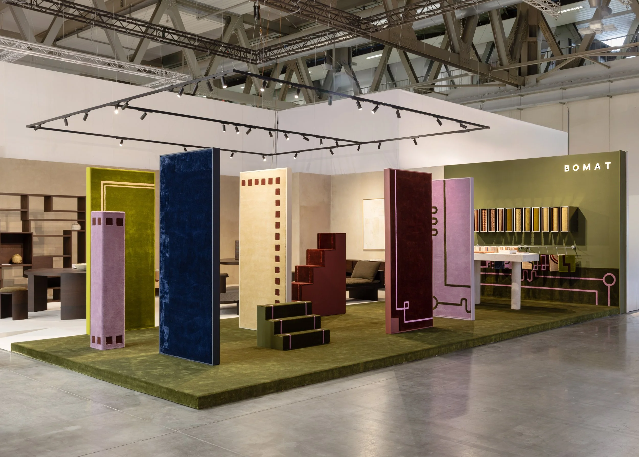 Bomat booth scenography