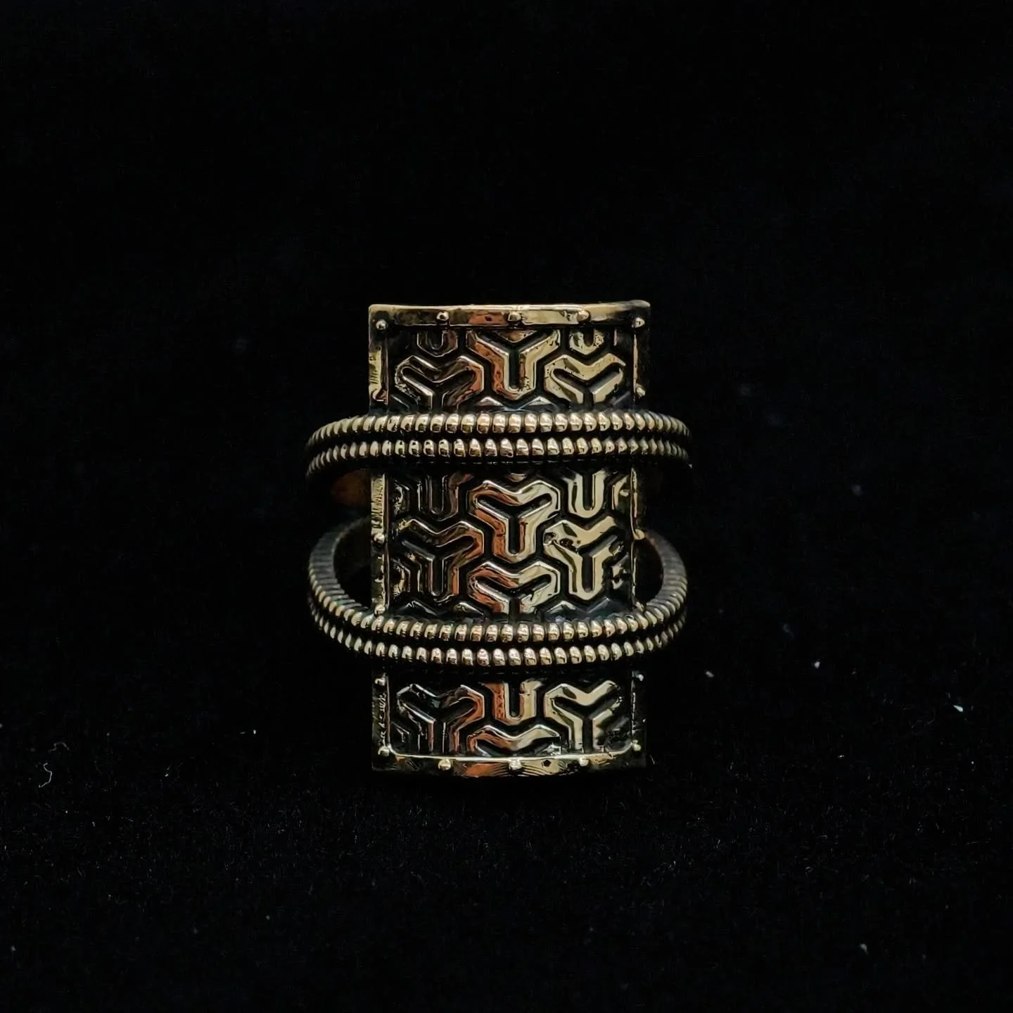 Inspired by ancient Chinese armor, a ring of protection...

 #RingDesign #JewelryMaking #ArtisanJewelry #WarriorInspired #WearableArt