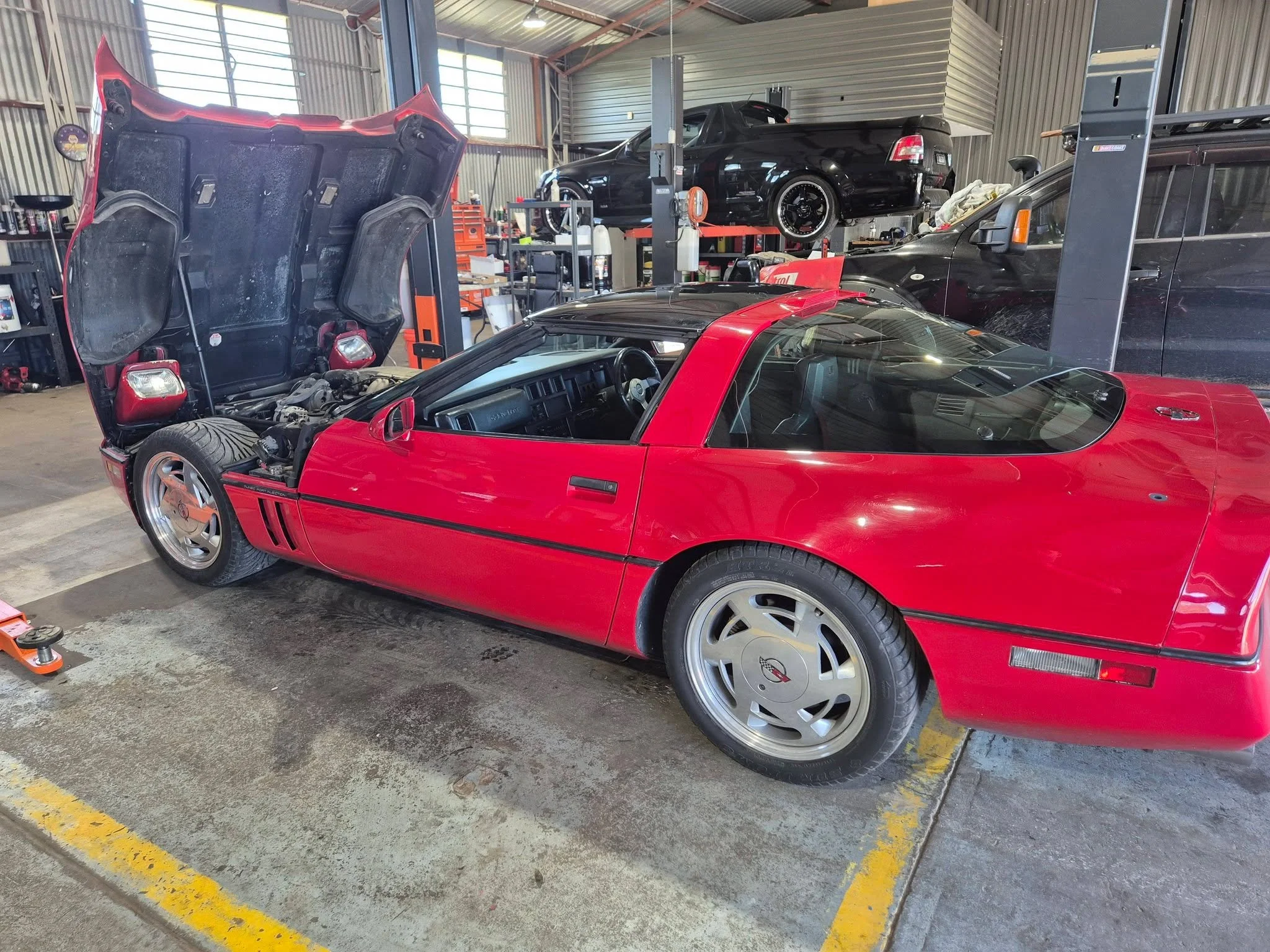 Corvette in for a bad power steering leak. Turned out that the power steering rack seals had failed. Sent the rack to Adelaide for repair and found excessive wear and it was unpreparable. Sorced a second hand rack in Adelaide fitted and sorted the le
