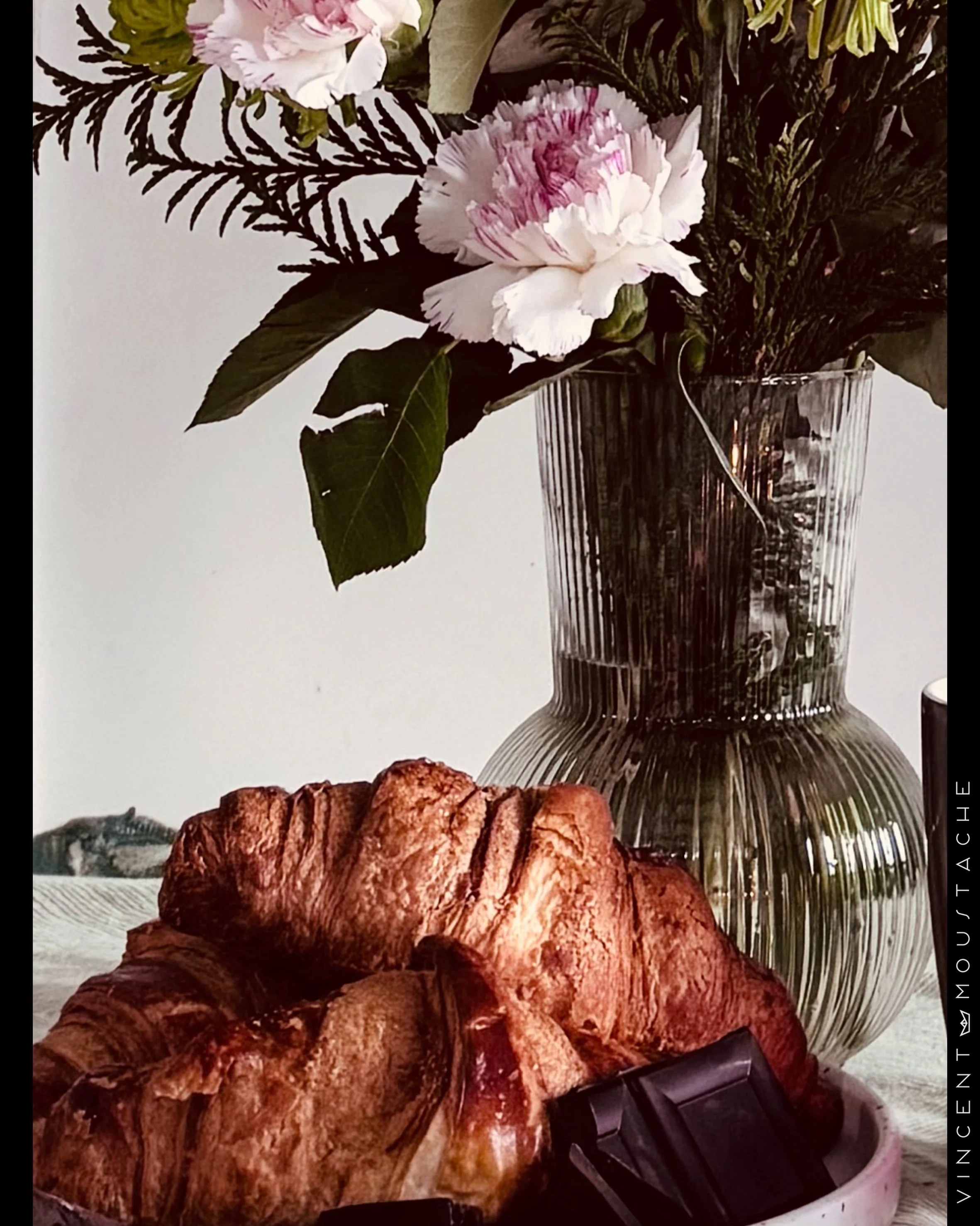 25_IG_BSE_OCT_ipad 02.jpg