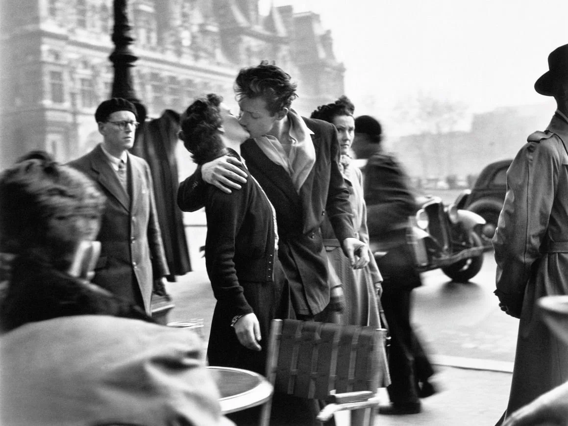robert_doisneau__le_baiser__jpg_5254.jpg.webp.jpeg