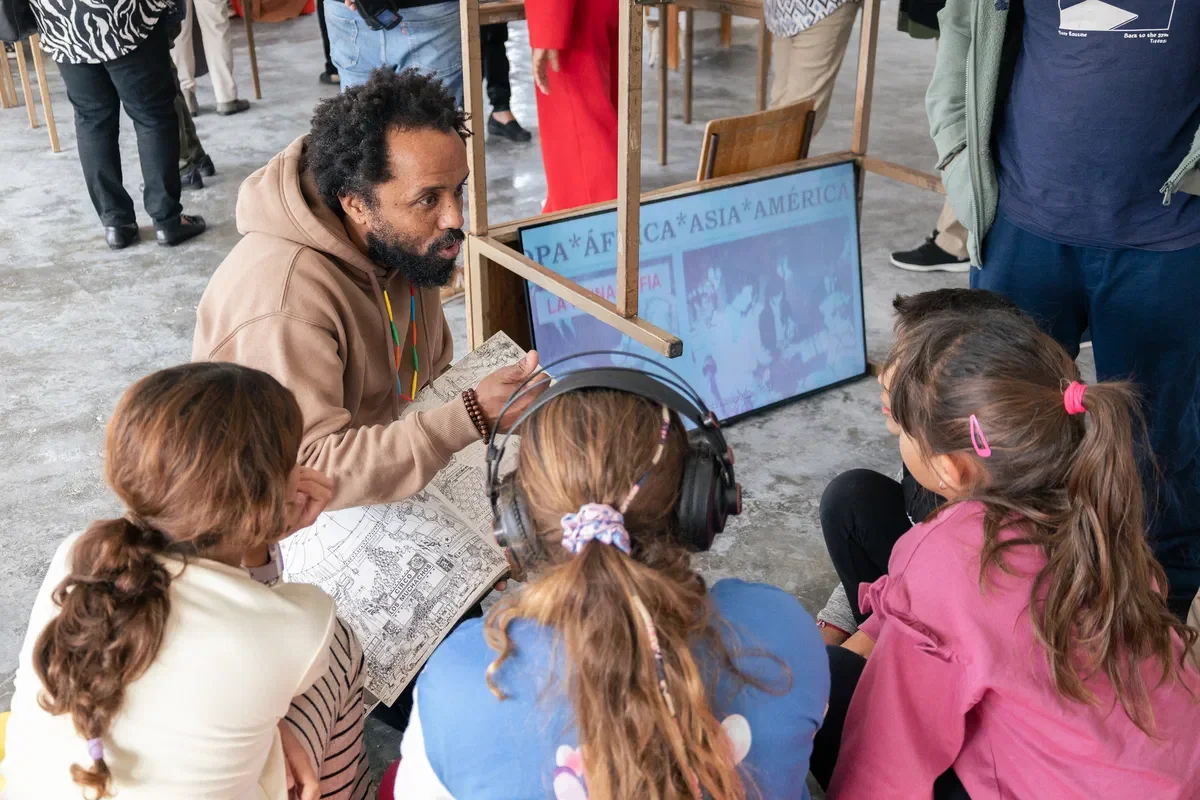 Mudar_a_escola_para_mudar_o_mundo_2pt_11.webp