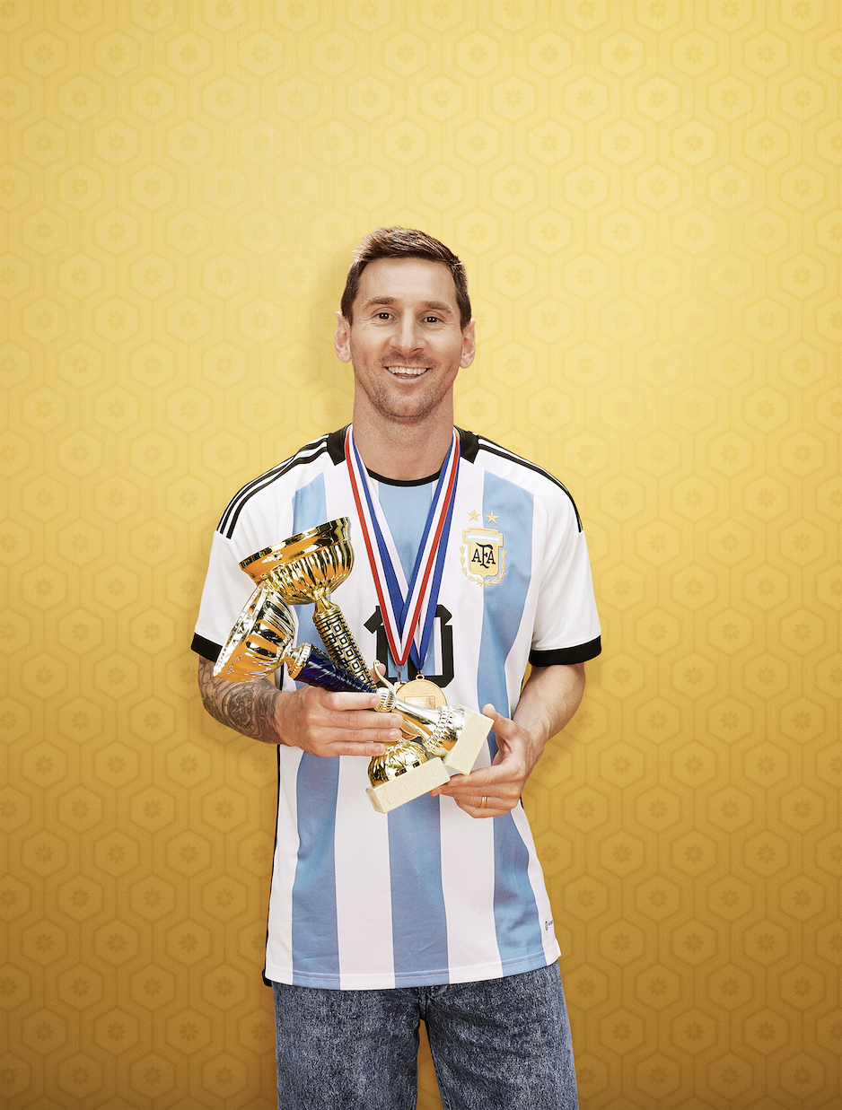 Lionel-Messi-impossible-is-nothing-family-reunion-adidas.png