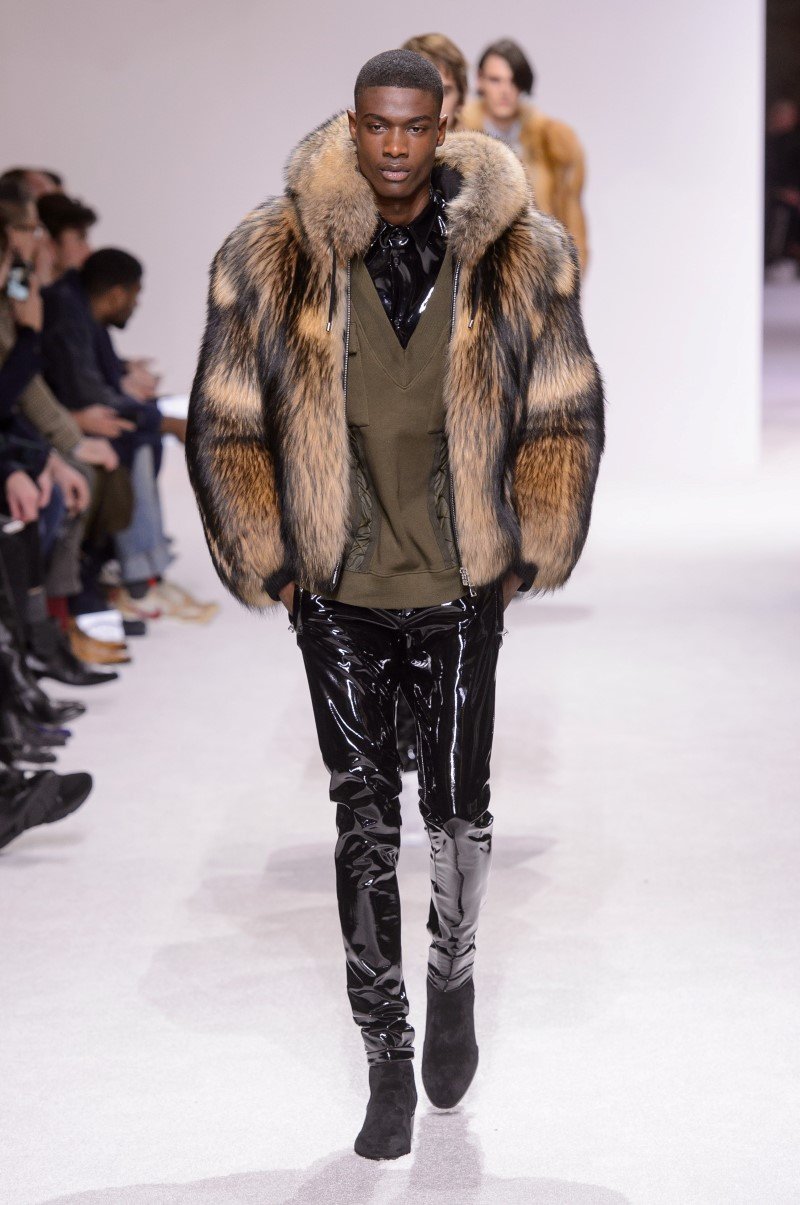 Balmain-Fall-Winter-2018-Paris-Fashion-Week-18.jpeg