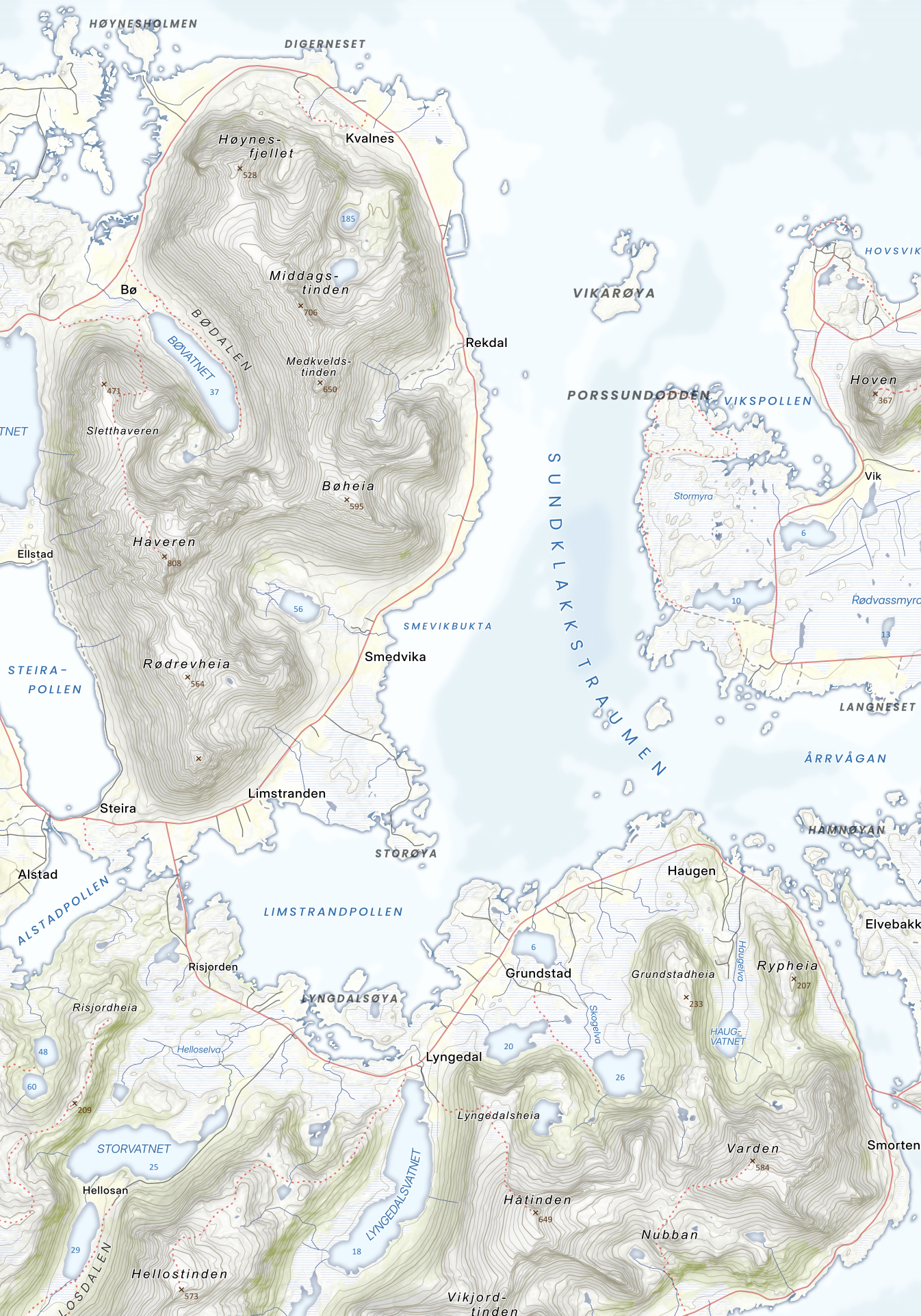 Nordøstlige Vestvågøy – Haveren, Hellostinden, Håtinden og Hoven i harmoniske, duse farger.