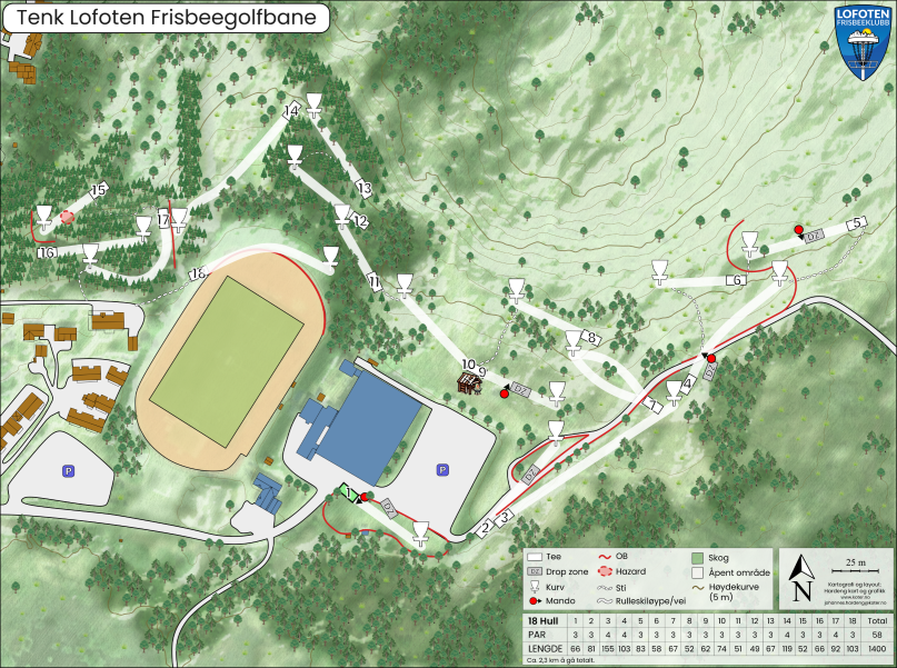Kart over diskgolfbane med tydelige hullnummer, stier, bygninger og høydekurver – eksempel på temakart til informasjonsskilt