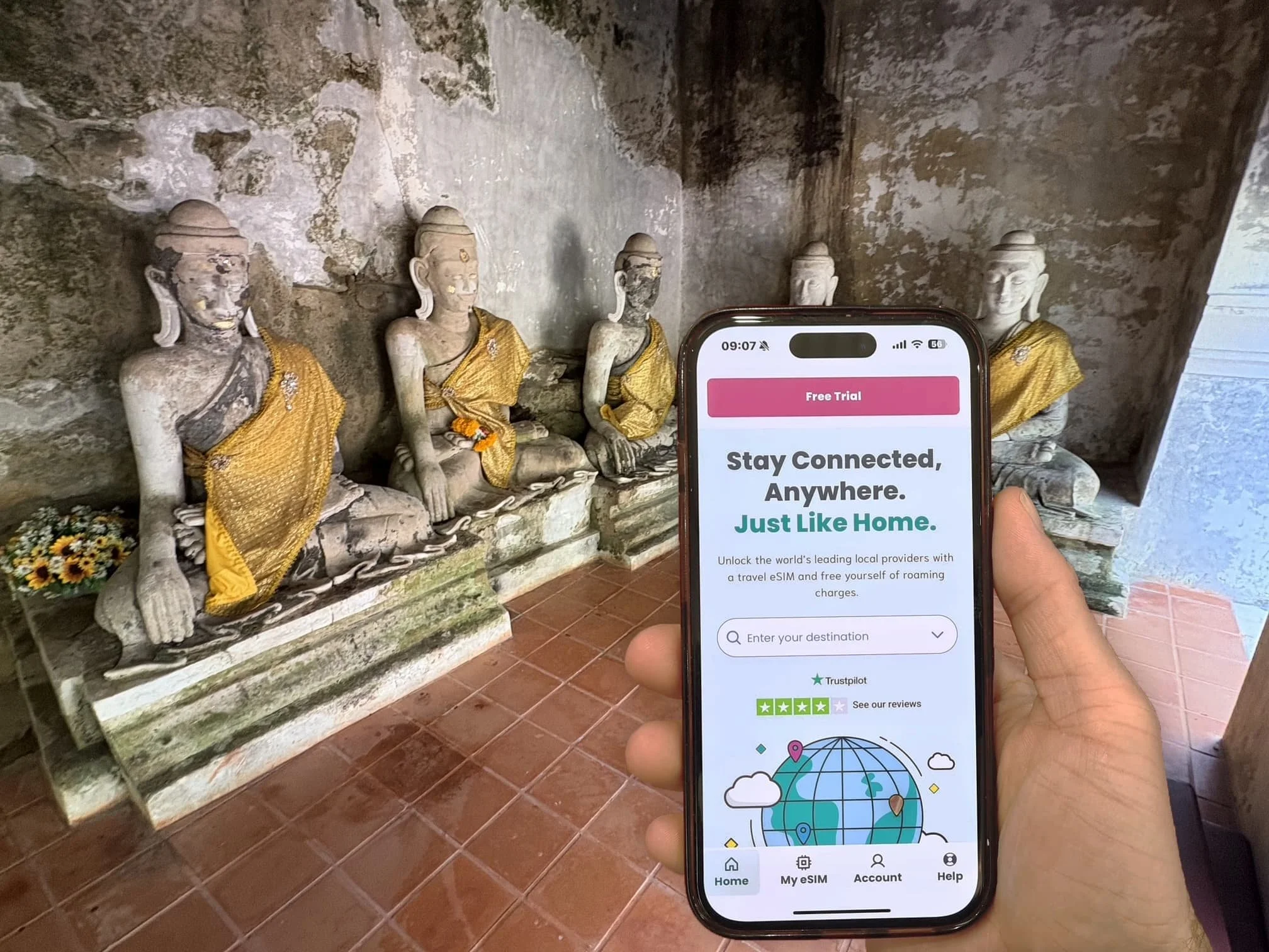 Sim Local App open in Chiang Mai Temple in Thailand