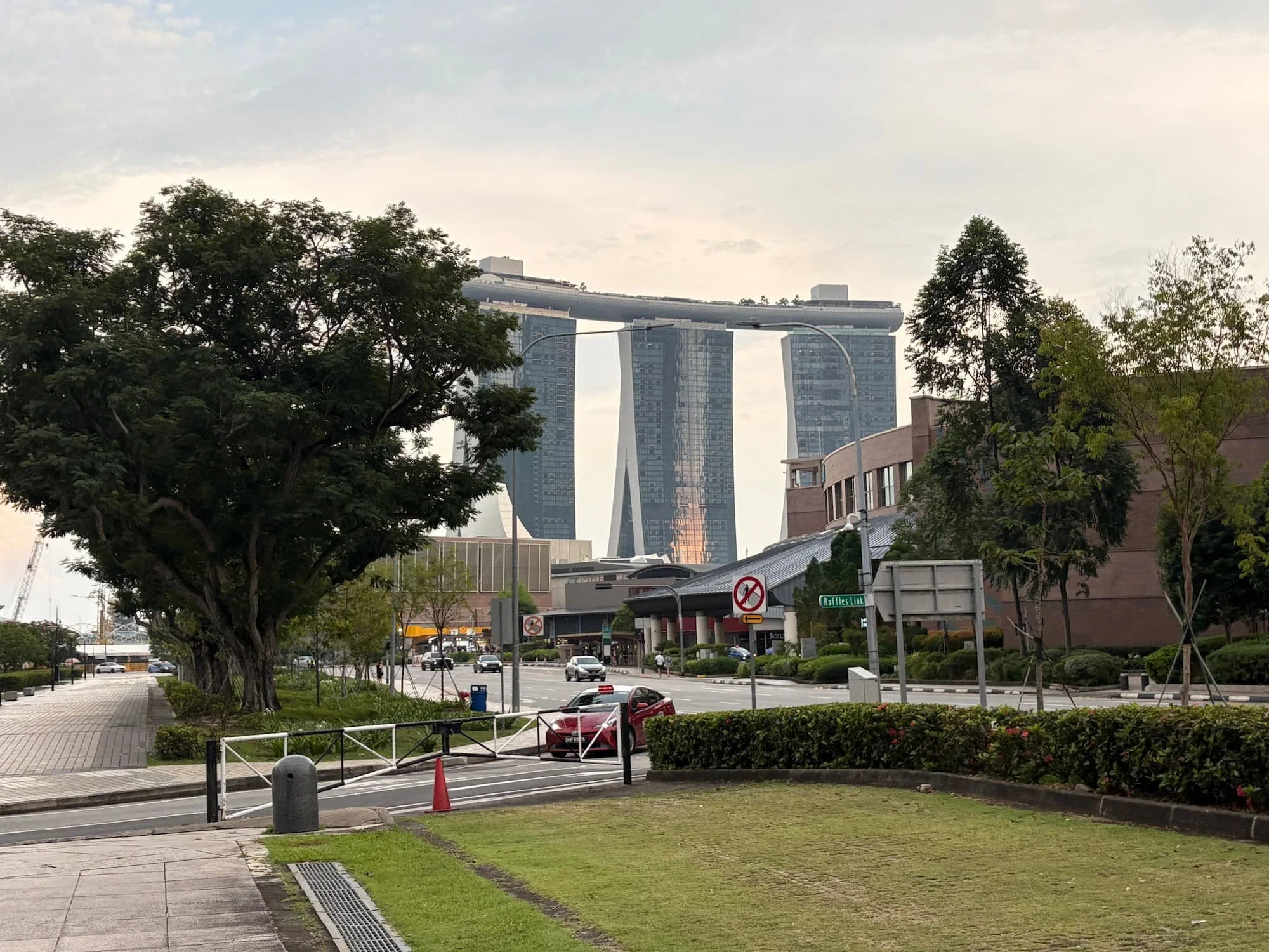Singapore street scene with Marina Bay Sands Hotel backdrop