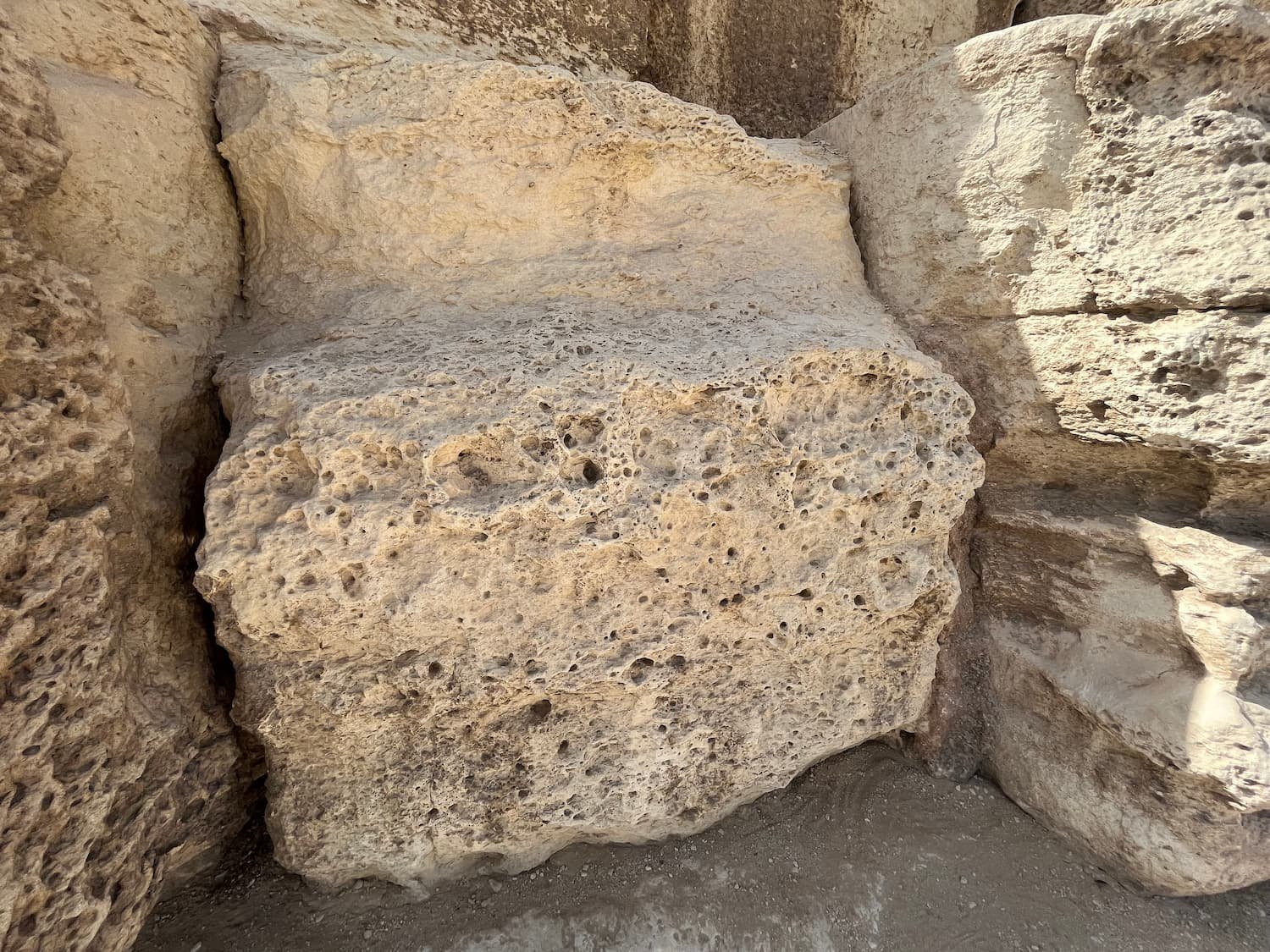 Pyramids One Rock The top 10 interesting facts about the Pyramids of Giza which I learned ...
