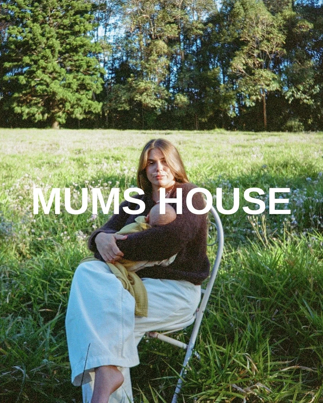 big news mamas !

Ces derni&egrave;res ann&eacute;es, j&rsquo;ai accompagn&eacute; pas mal de femmes pendant leur grossesse.
La plupart ont continu&eacute; &agrave; pratiquer avec nous jusqu&rsquo;&agrave; la fin, sans jamais basculer sur des cours &