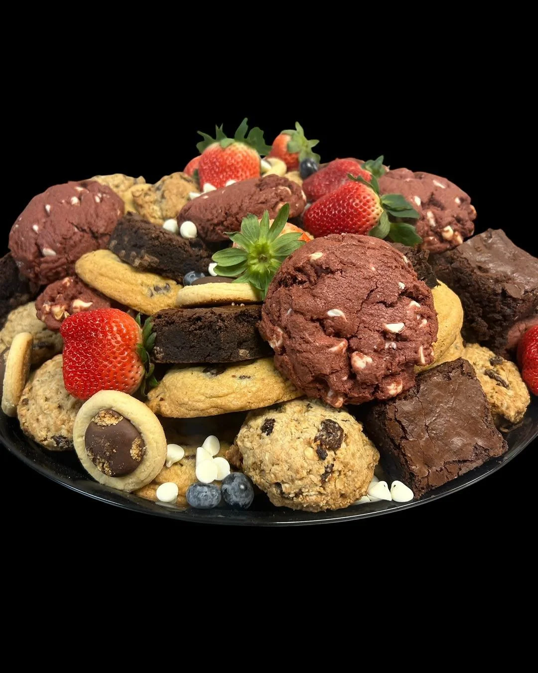 We have paused online ordering due to intermittent Internet service. We are hoping this should be repaired within the next hour. In the meantime, come on into the shop to order &amp; pick up food the old-fashioned way.😜 #notyourtypicalbagelshop #ear