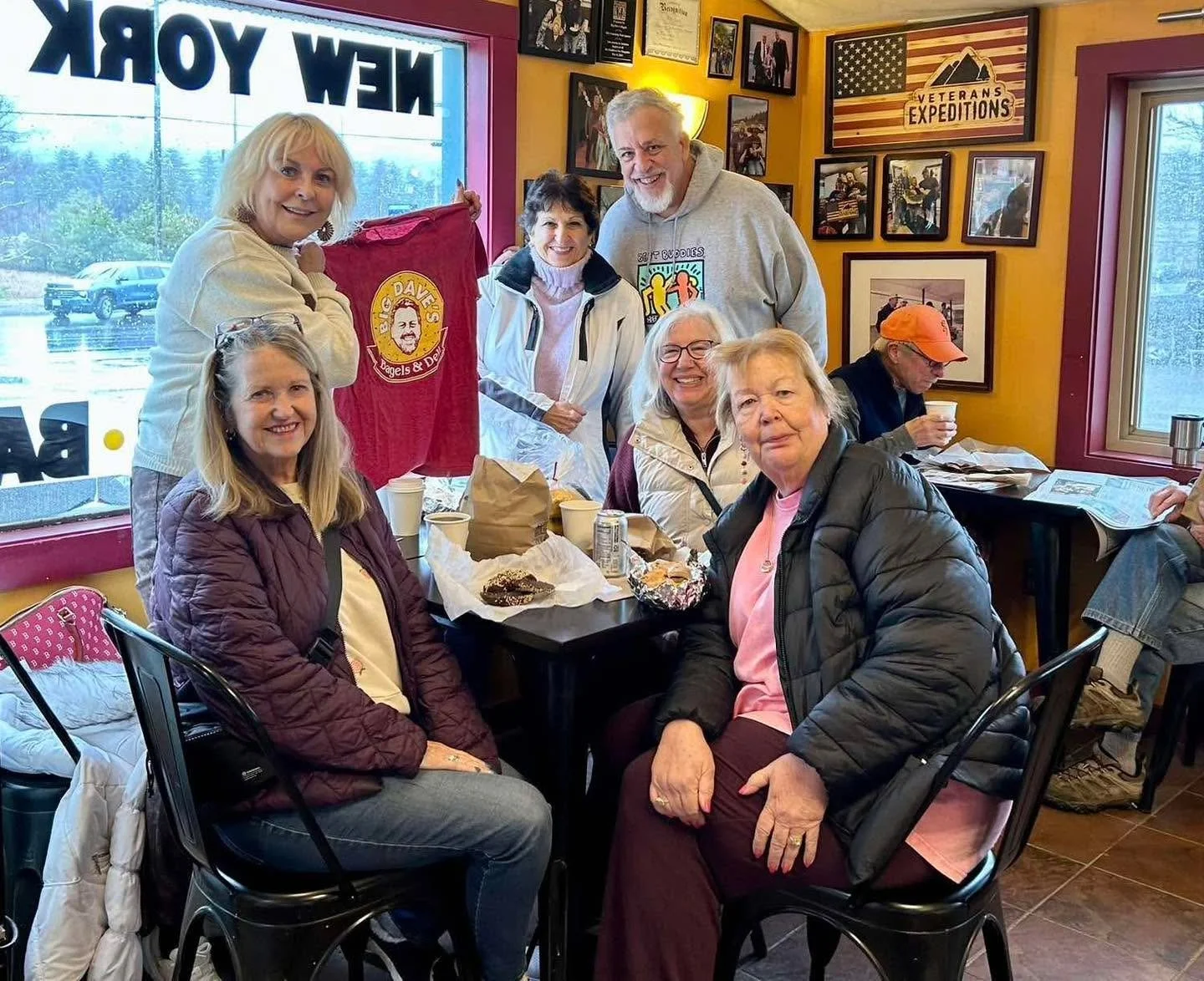 Sherry and her girlfriends all went to Pinkerton Academy together. I love mini reunions &hearts;️ They had a nice visit in our shop before heading home. It was an absolute pleasure to meet you all and thanks for including us on your trip 😀  #oldfrie