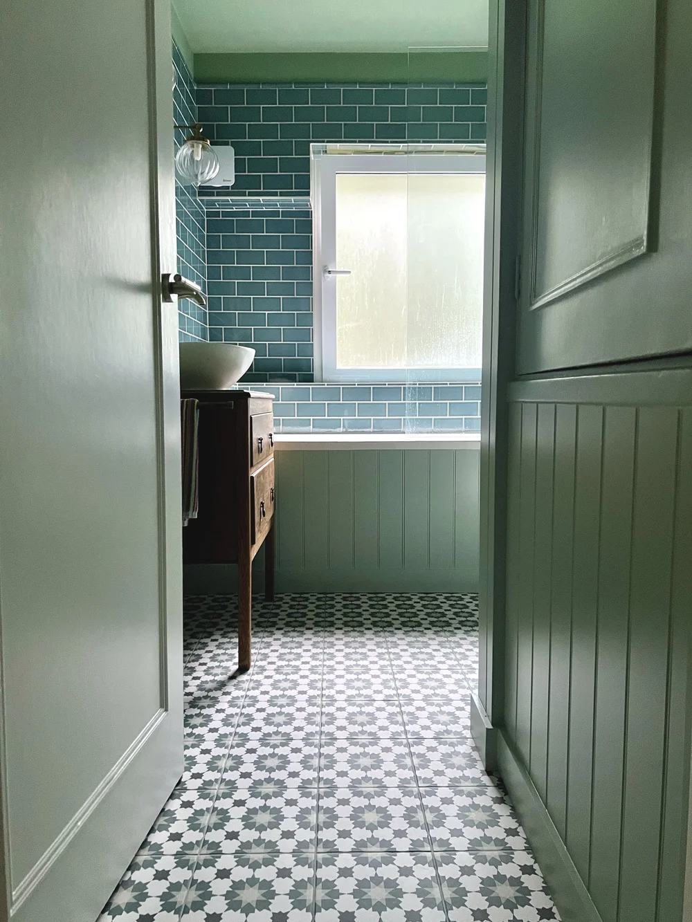 How this bathroom in Lewisham, London SE13 with a tricky layout was refurbished to create a calm and more opulent new space.
