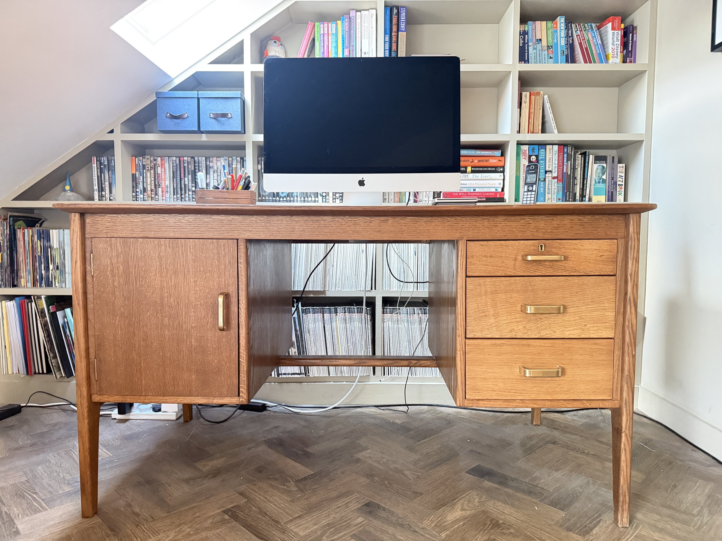 1930s Gordon Russell oak desk